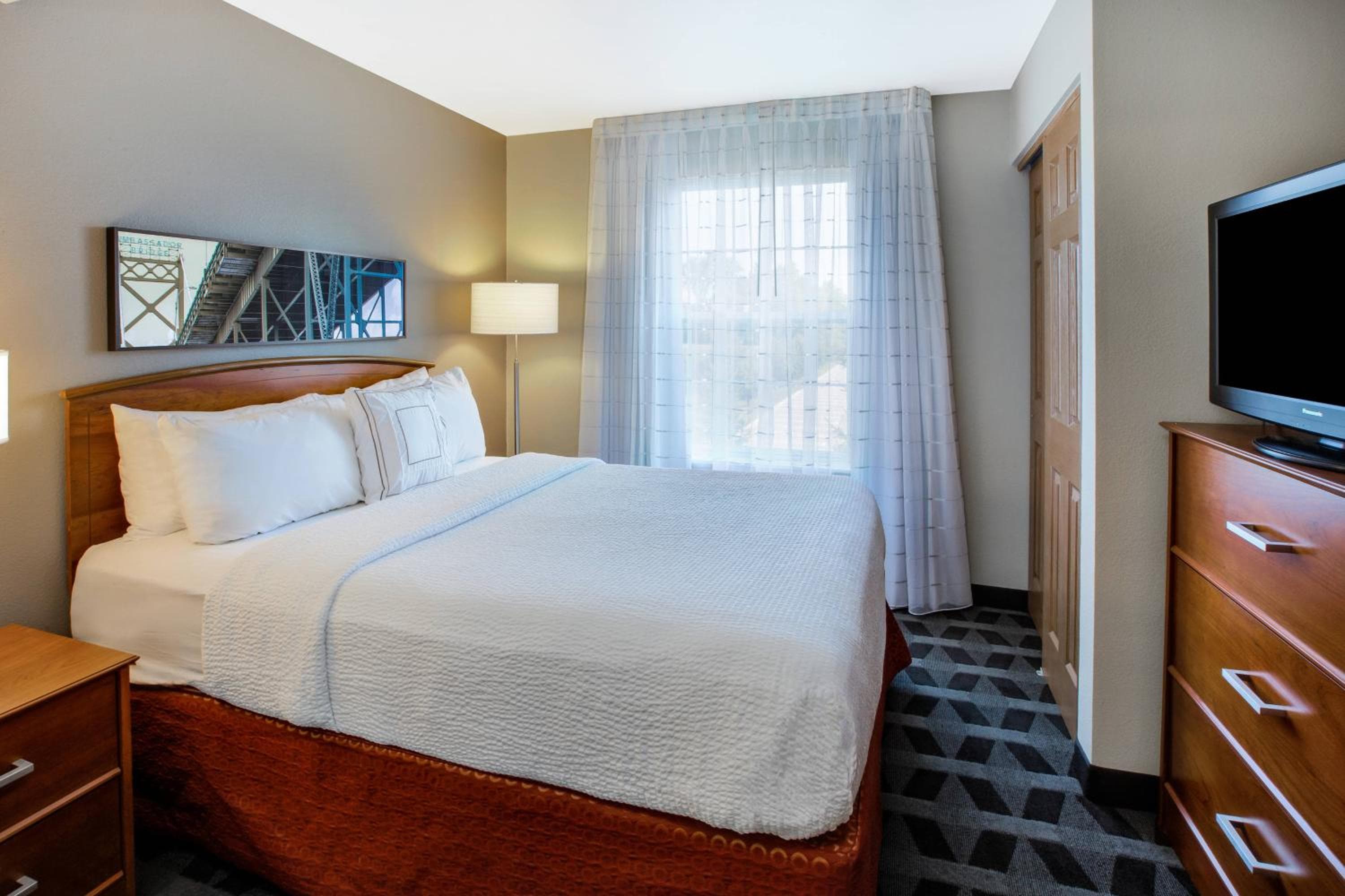 TownePlace Suites by Marriott Detroit Livonia, Livonia, photo 4