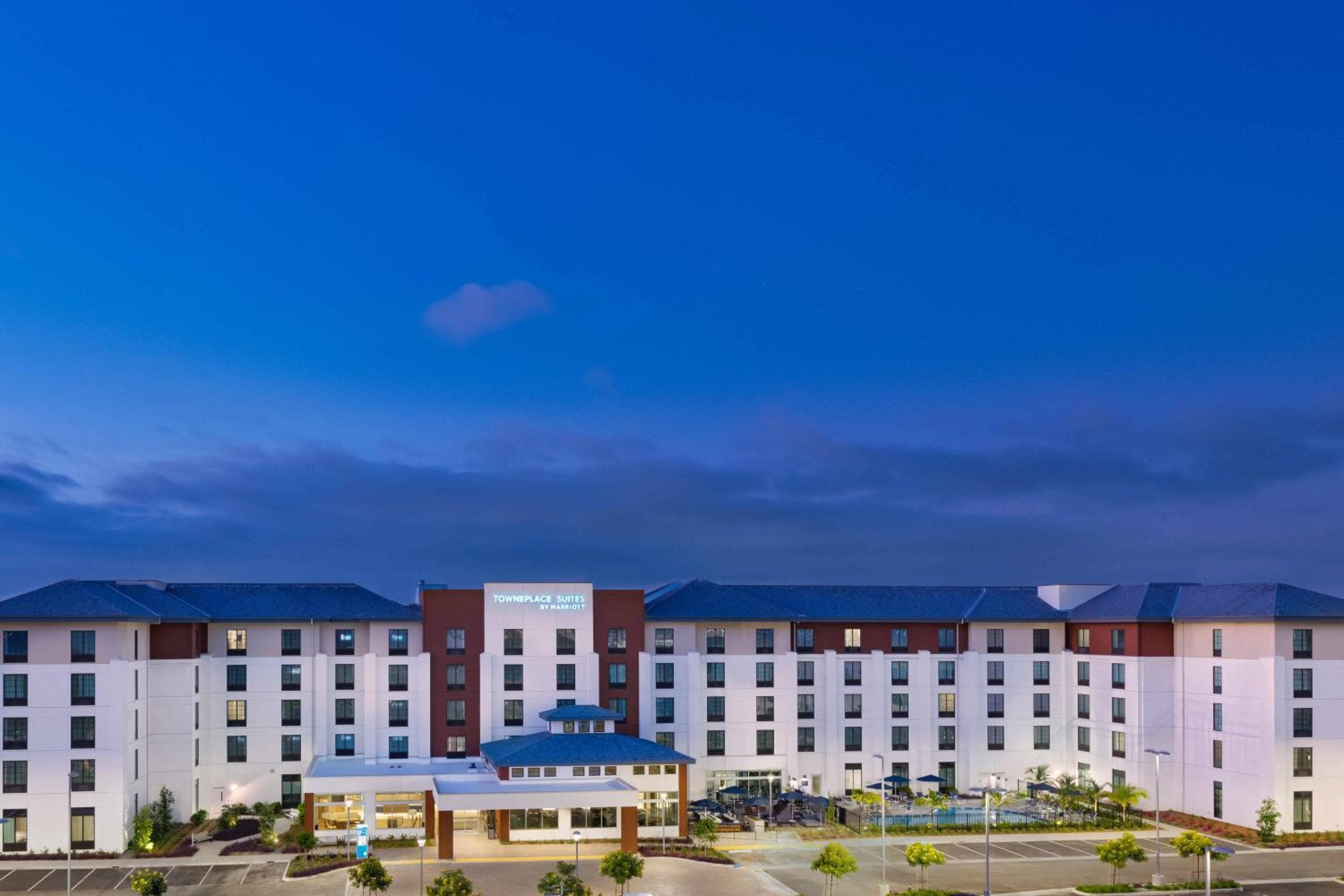 TownePlace Suites by Marriott San Diego Airport/Liberty Station, San Diego