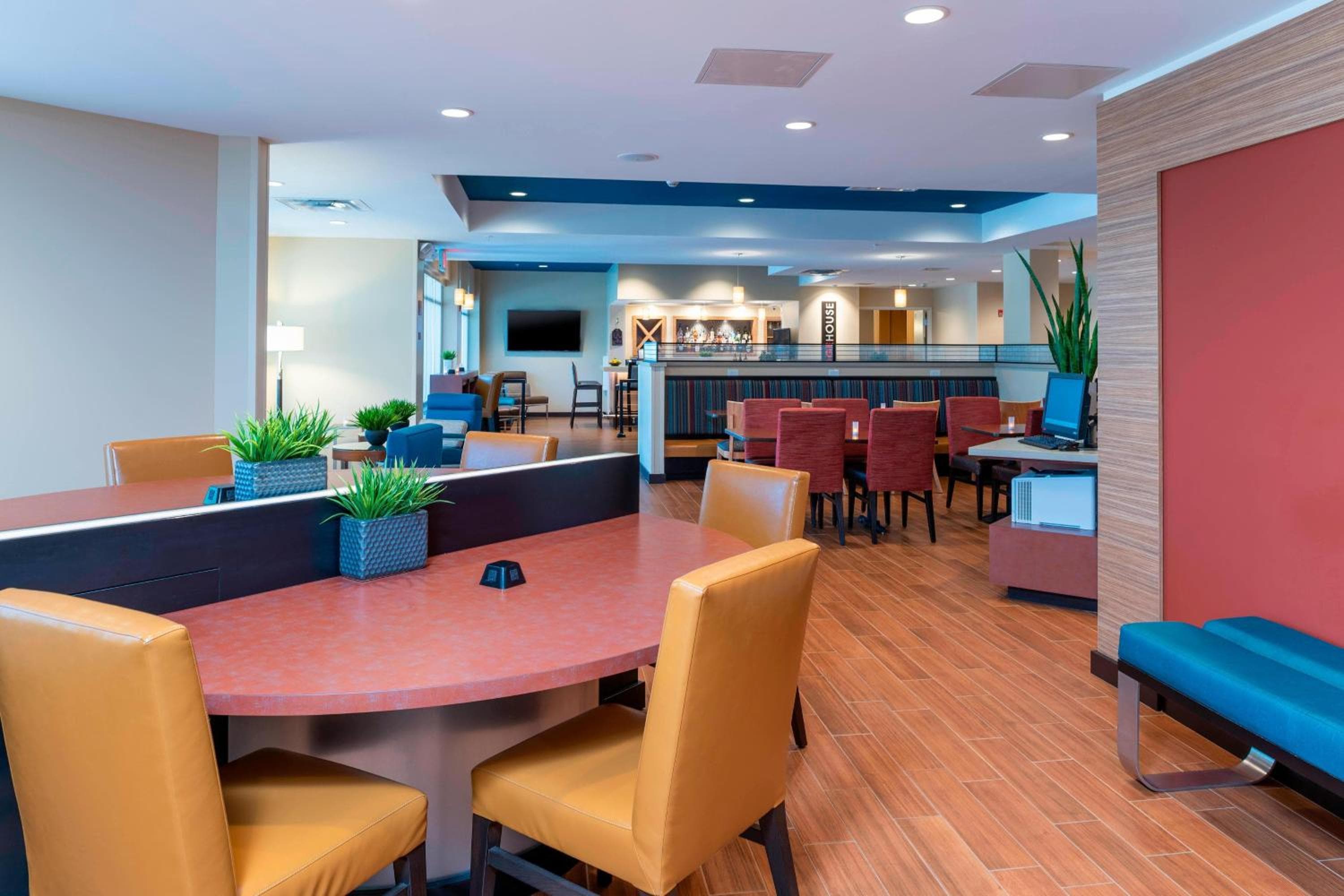 TownePlace Suites by Marriott Louisville North, Jeffersonville, photo 2