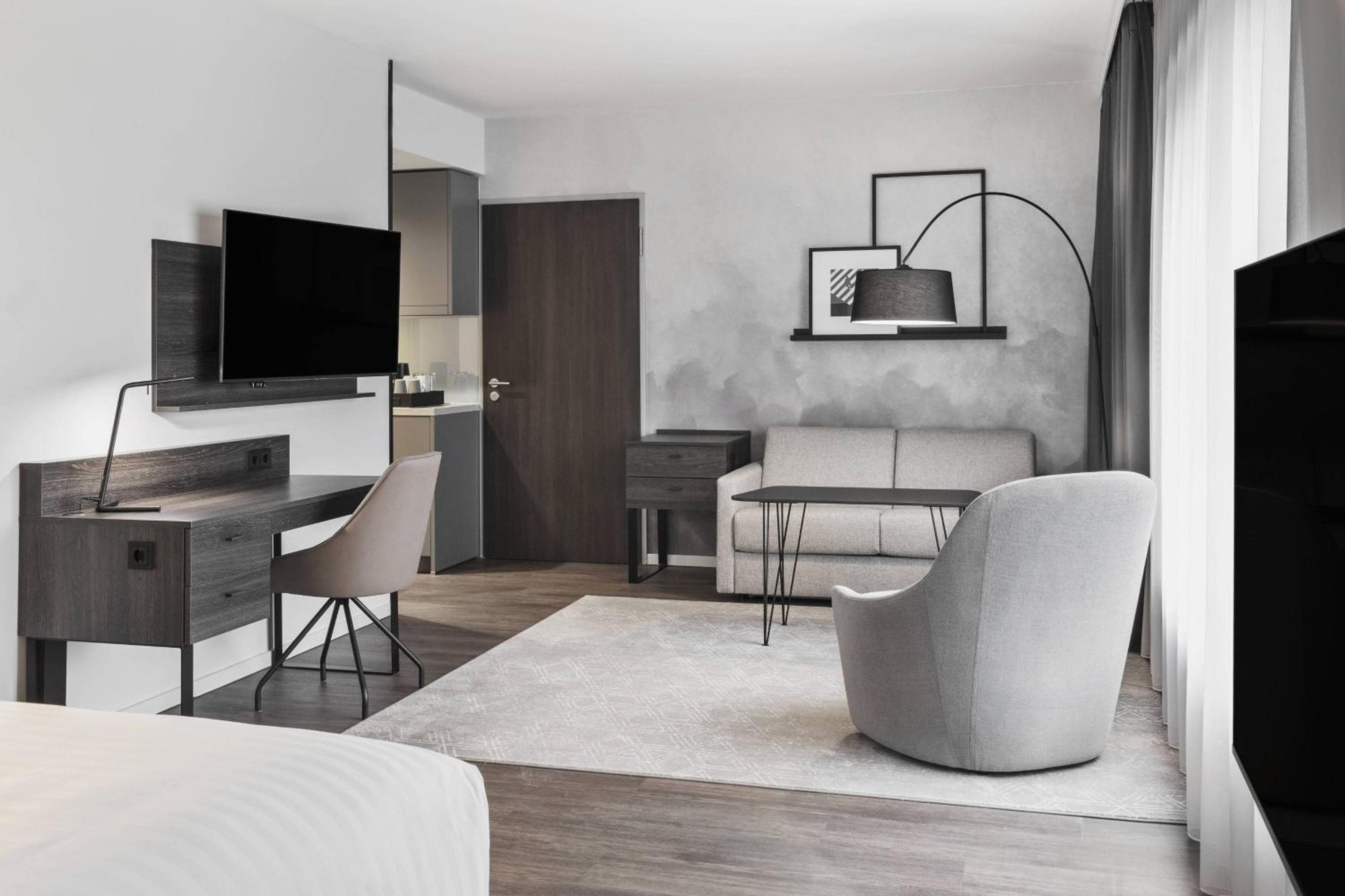 Residence Inn by Marriott Munich Ostbahnhof, Munich, photo 2