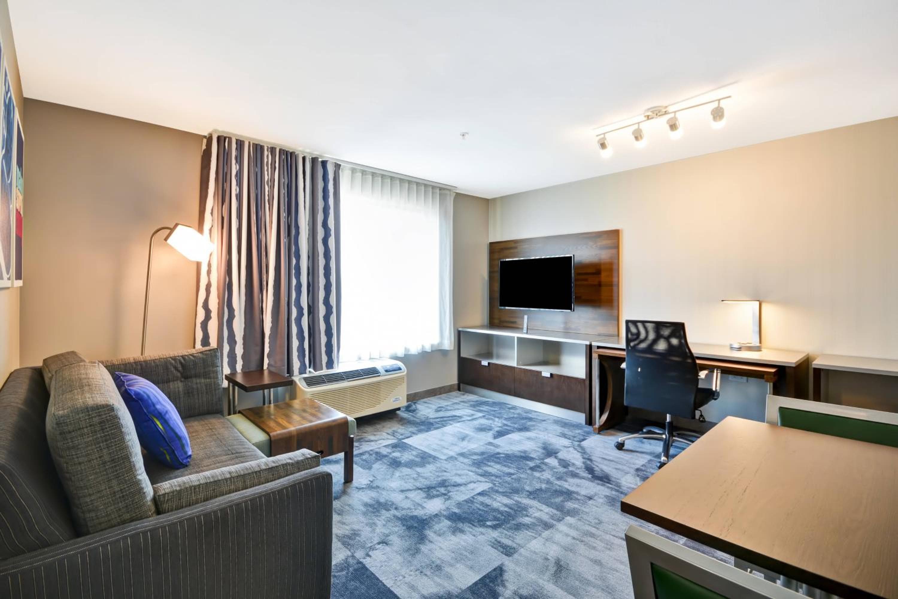 TownePlace Suites by Marriott Cranbury South Brunswick, Cranbury, photo 2