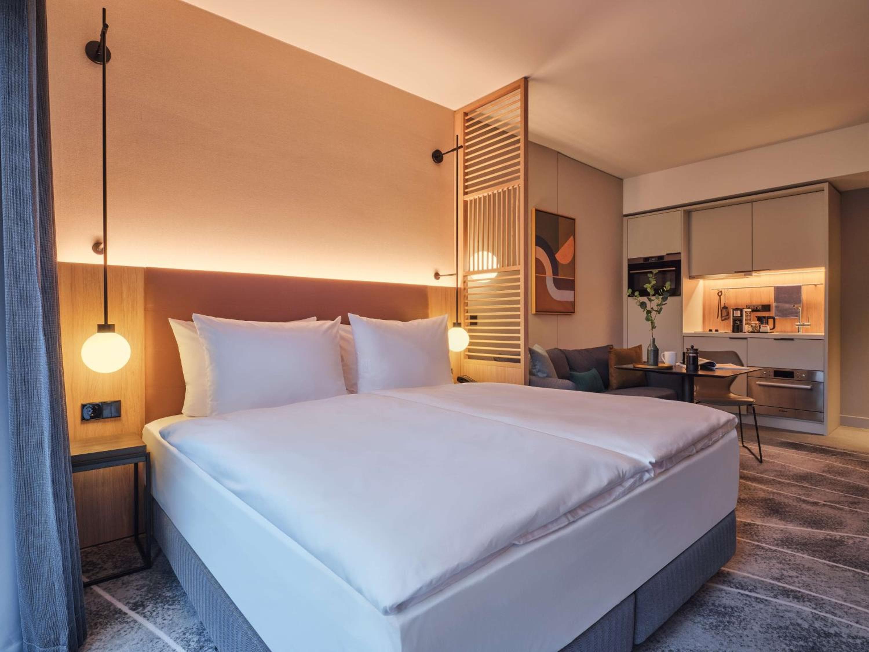 Adina Apartment Hotel Wiesbaden, Wiesbaden, photo 4