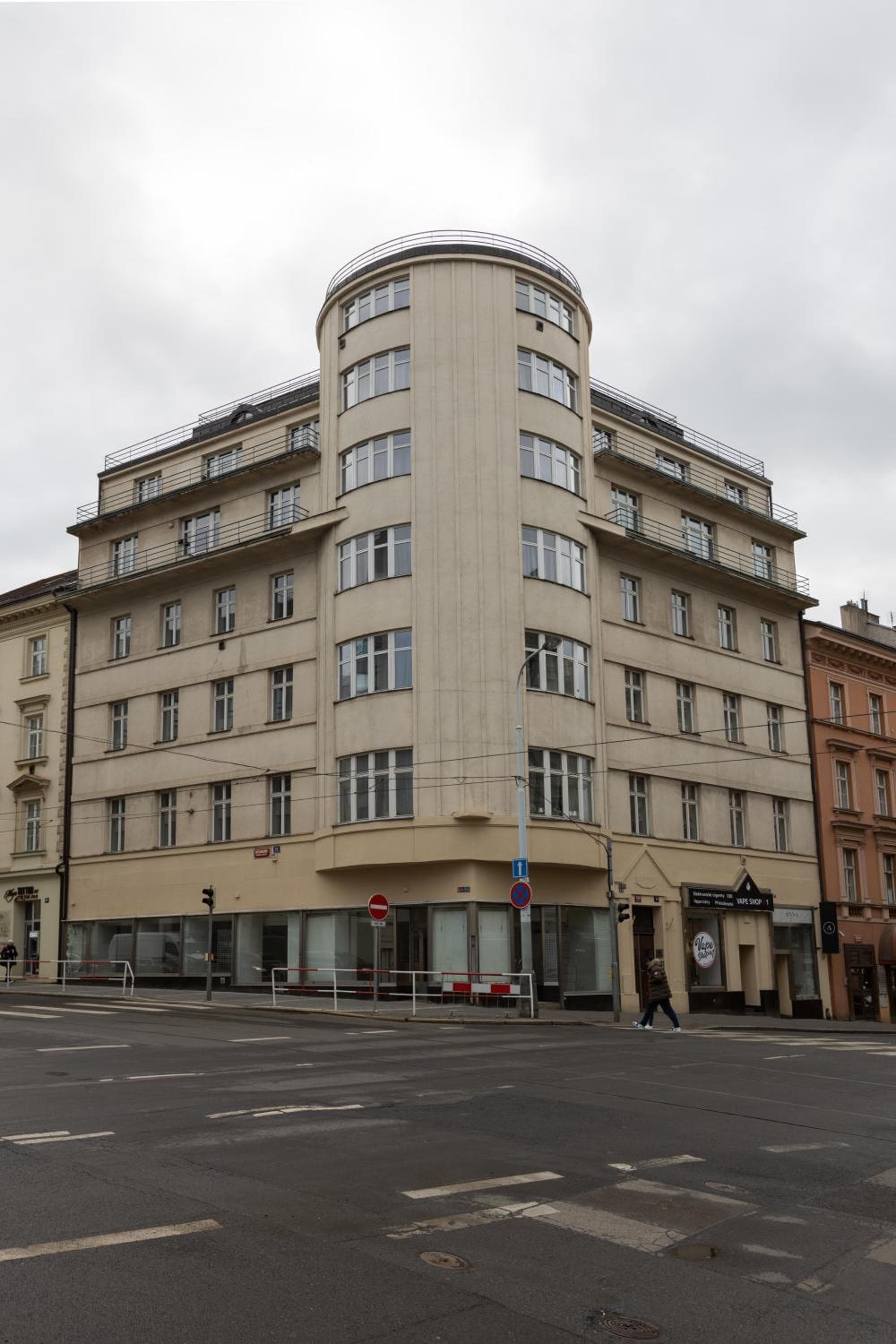 Top Wenceslas Square Apartment, Prague, photo 3