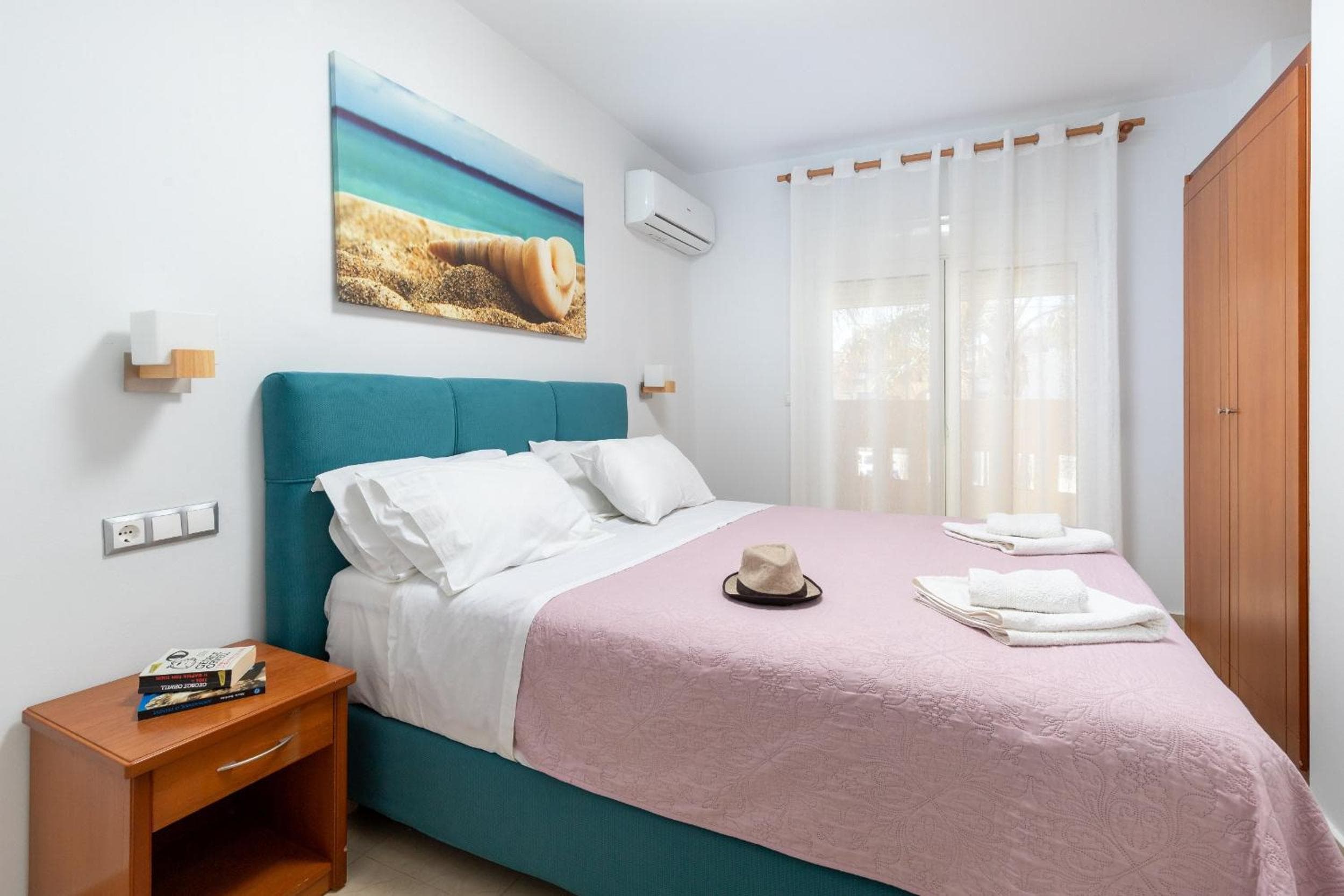 Sun Beach Apartments, Kato Daratso, photo 3