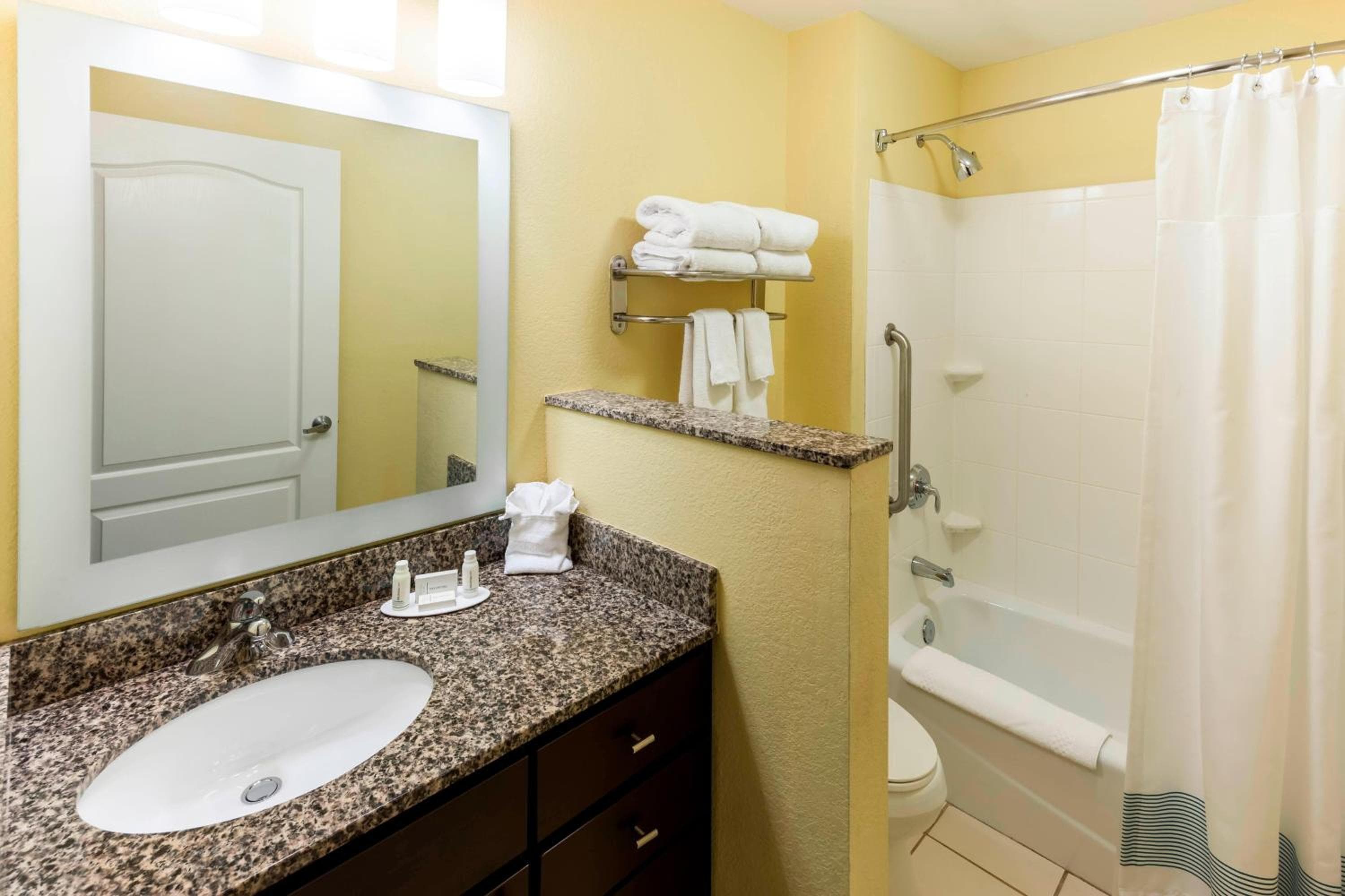 TownePlace Suites Columbus, Columbus, photo 5