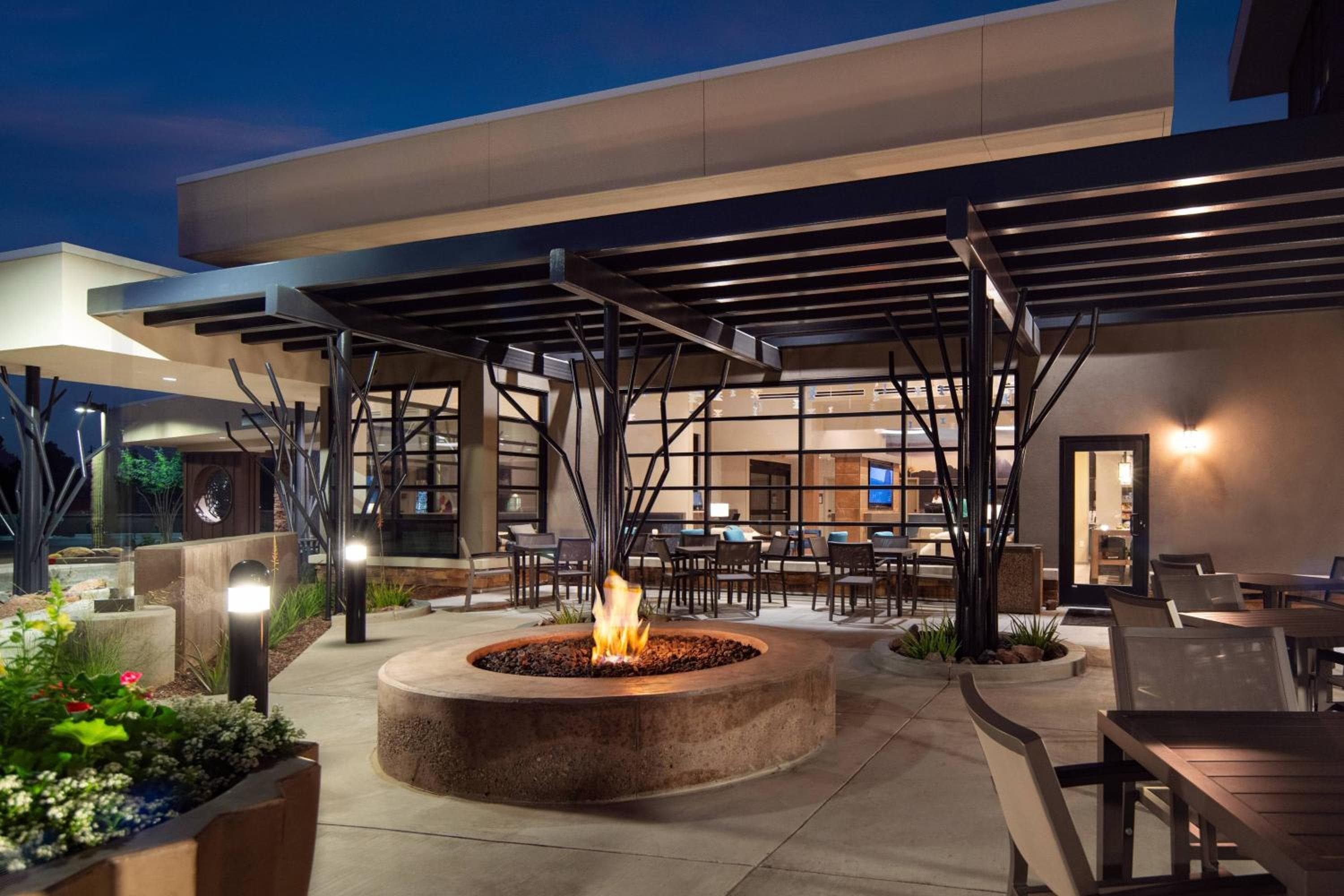 Residence Inn by Marriott Scottsdale Salt River, Scottsdale, photo 6