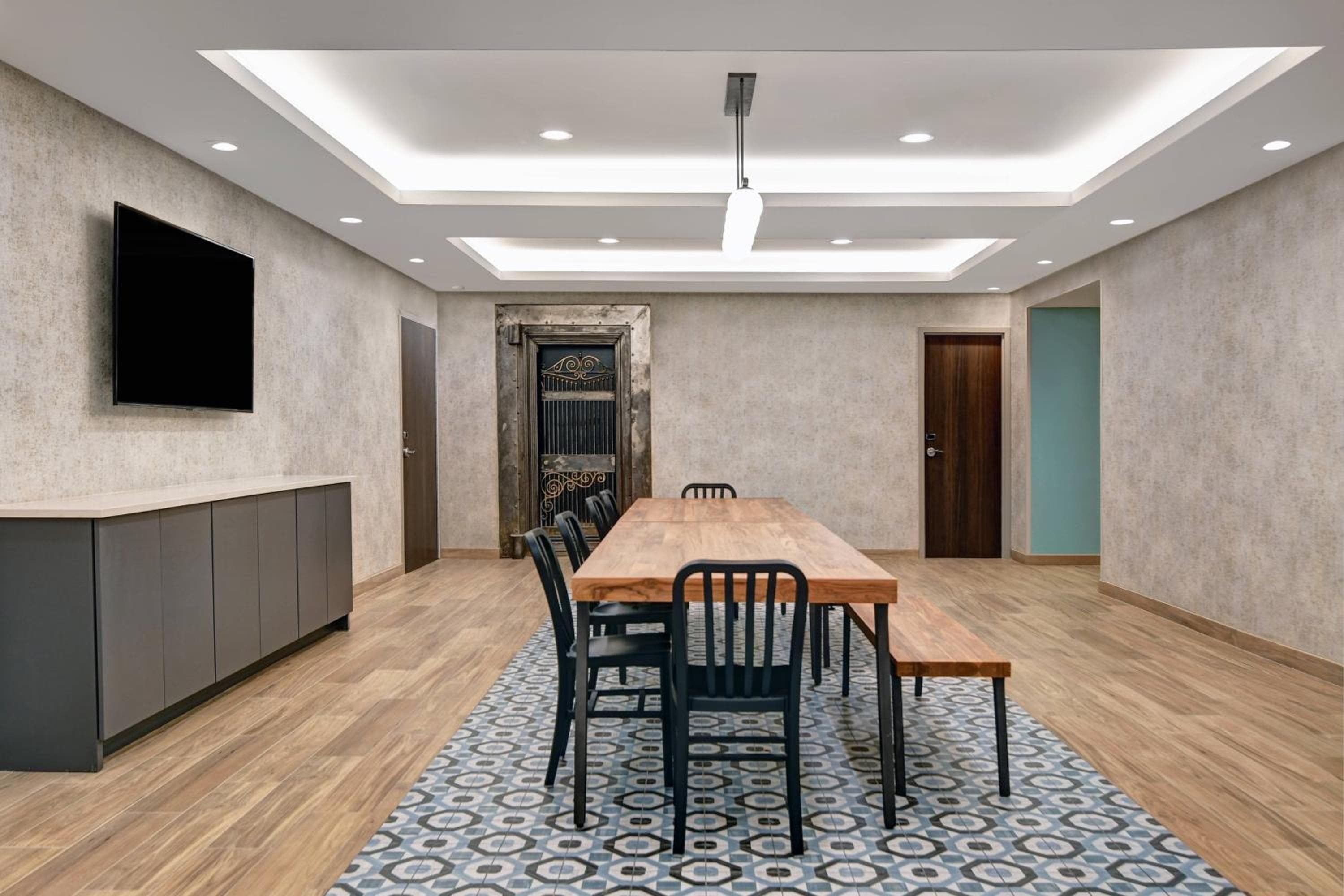 TownePlace Suites by Marriott Cincinnati Downtown, Cincinnati, photo 2