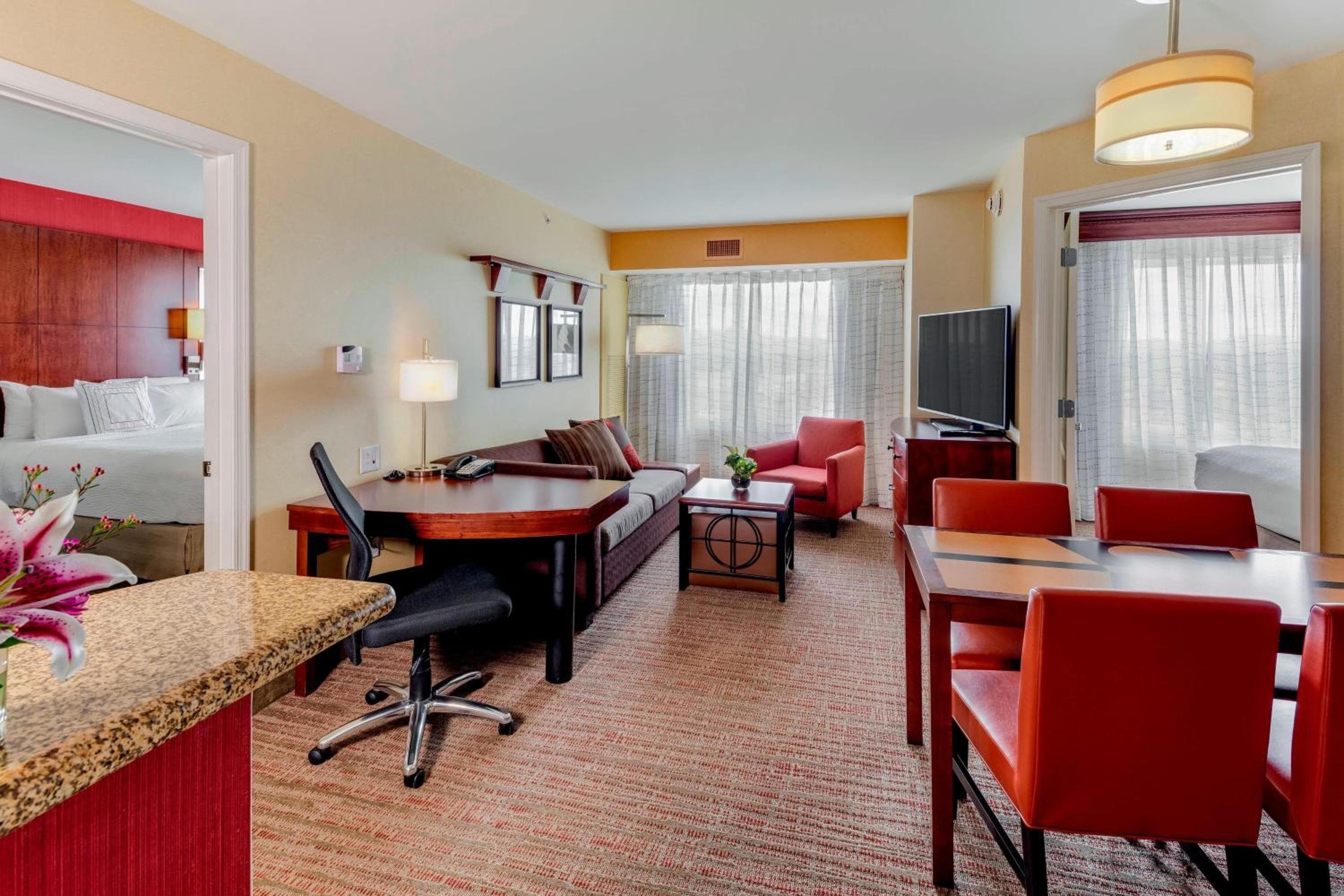 Residence Inn by Marriott Auburn, Auburn, photo 2