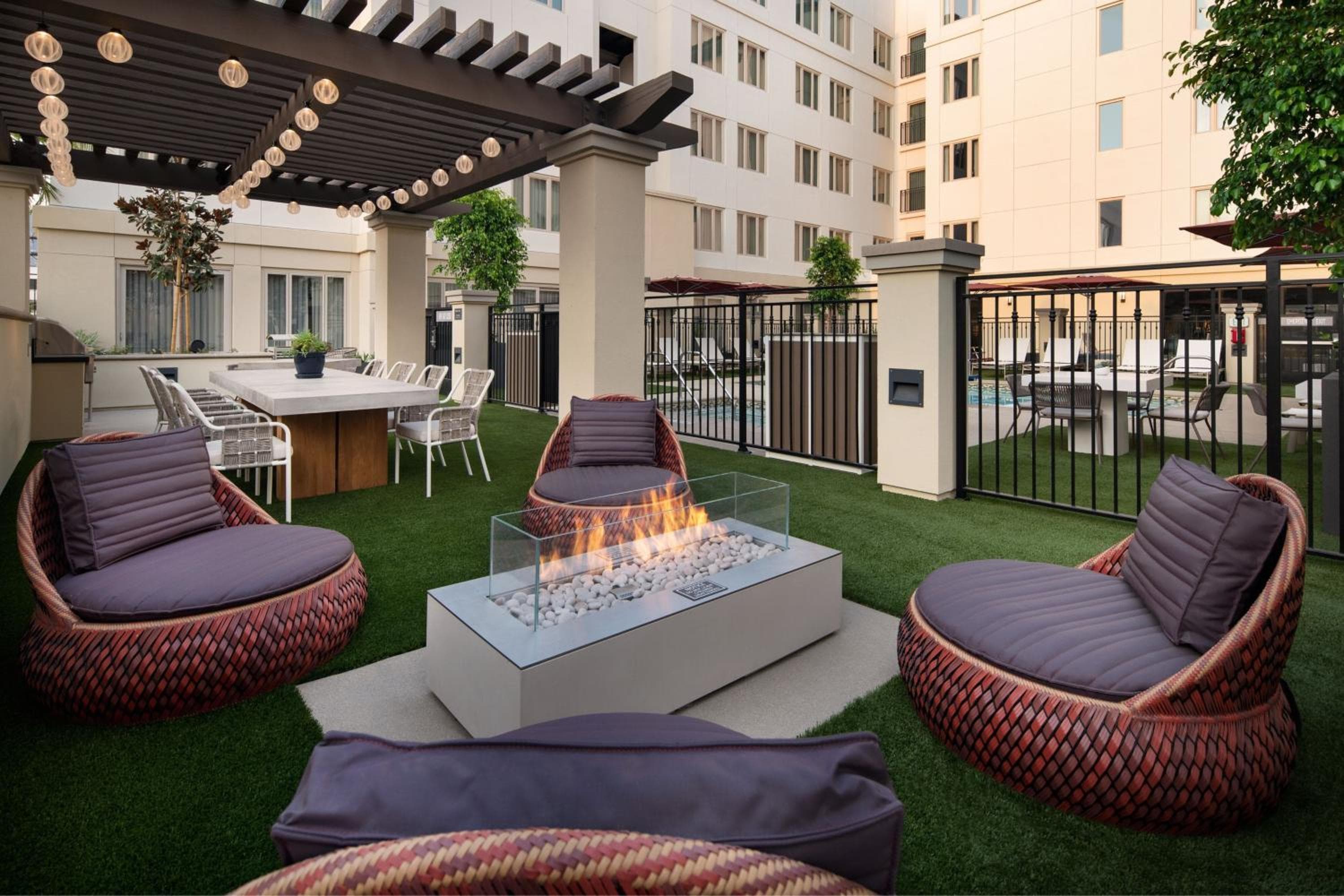 Residence Inn Los Angeles Glendale, Glendale, photo 4