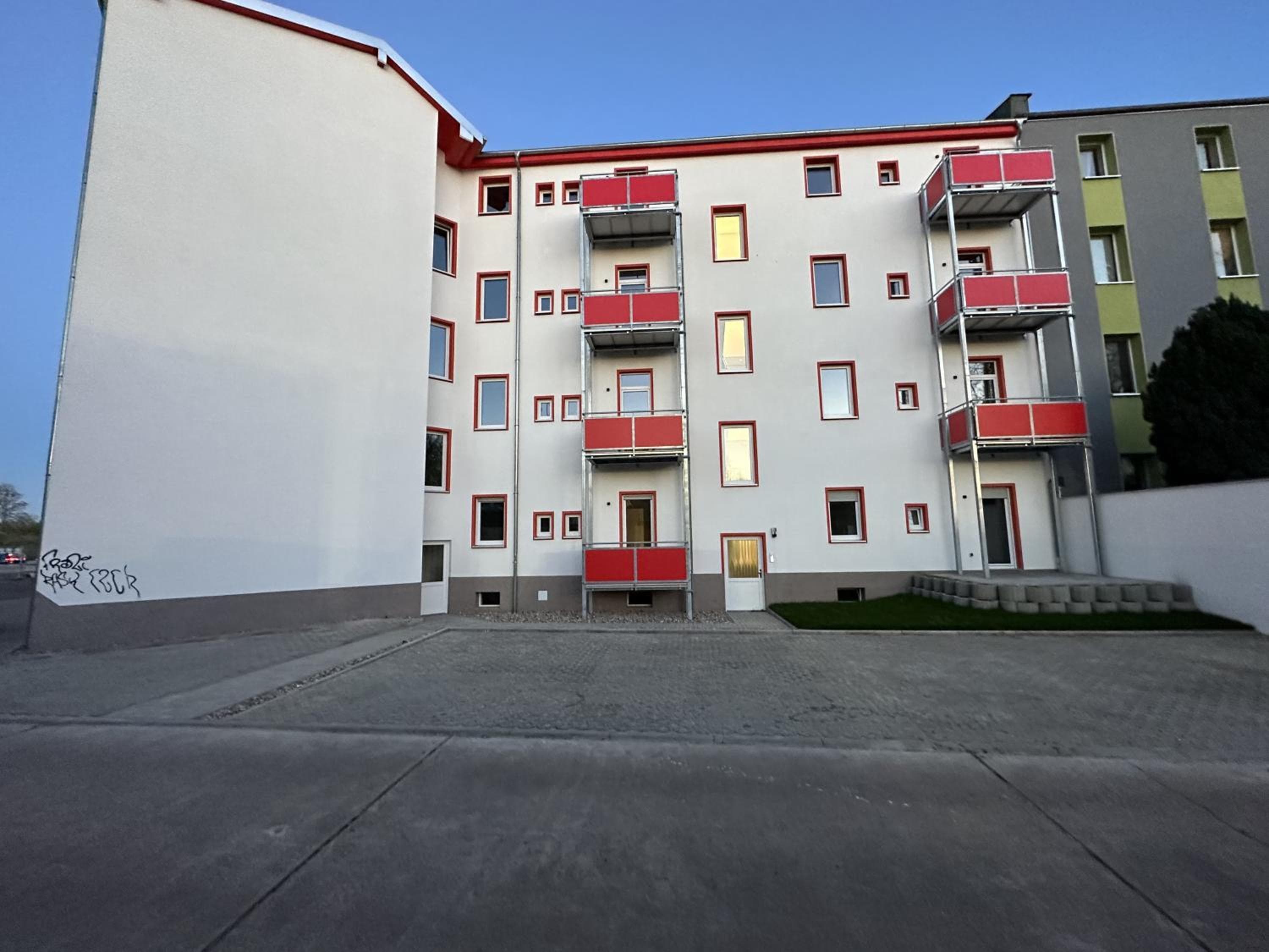 monteurzimmerKING: Magdeburg Dodendorfer Straße, Magdeburg