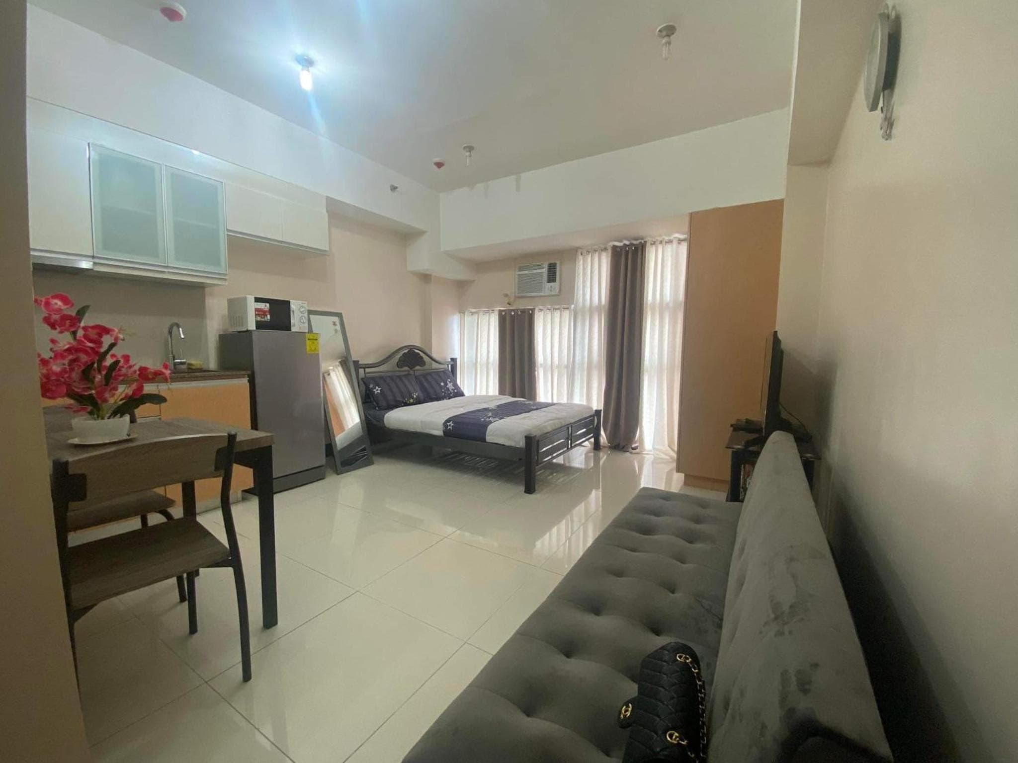 Hotel room at Condotel in Venice Grand Canal Mall Taguig
