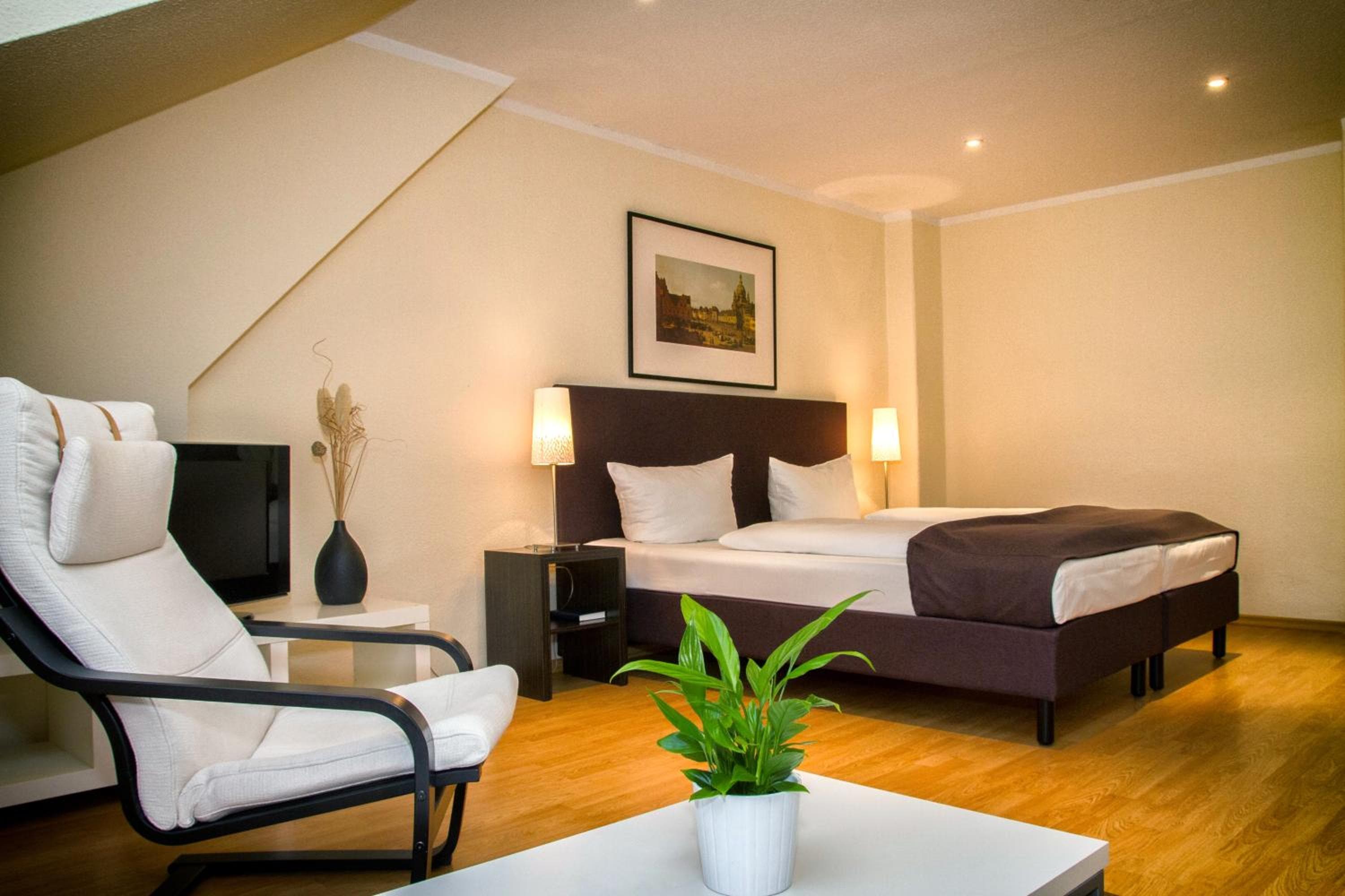 Aparthotel am Zwinger, Dresden, photo 2