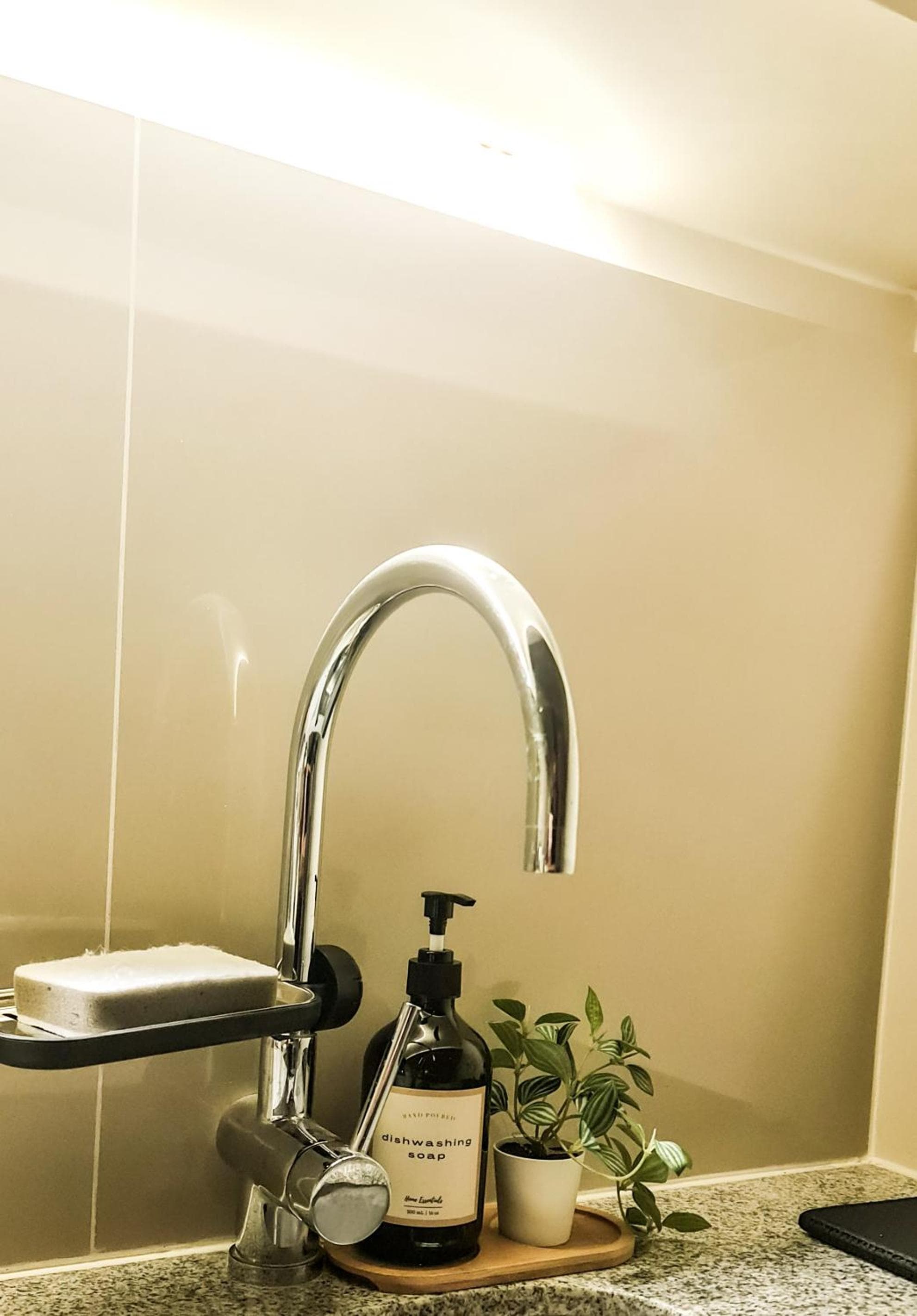 Luxe Bonifacio Global City Taguig Uptown Condo Hotel 1 BR Suite, Manila, photo 5