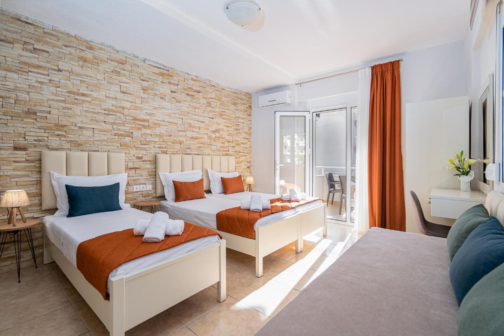 Angela Rooms, Leptokaria, photo 2