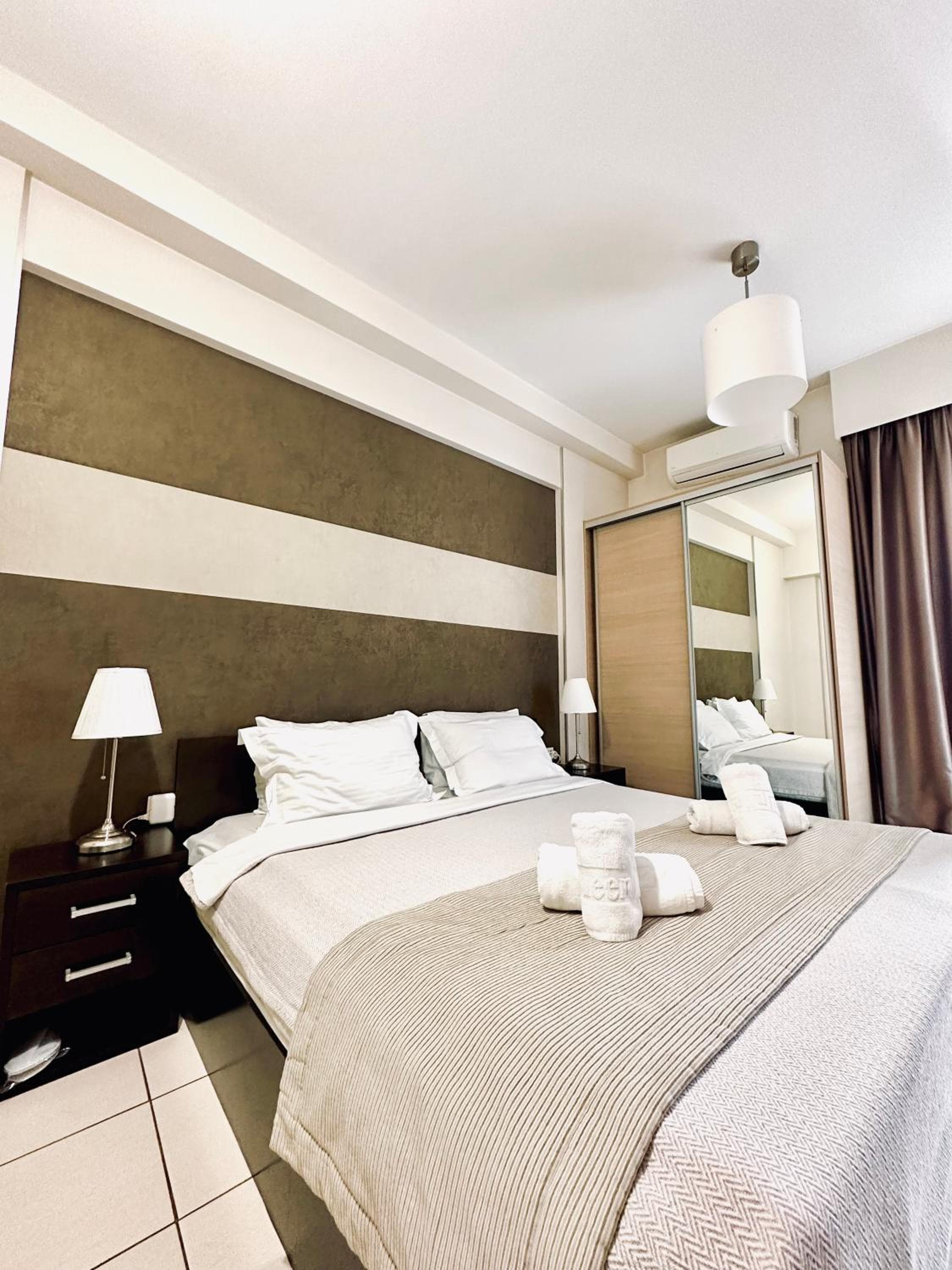 Mc Queen Rooms & Apartments, Athens, photo 4