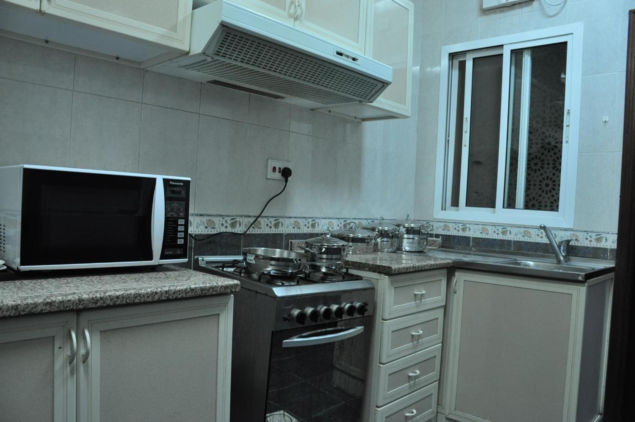 Sahara Hotel Apartments, Muscat, photo 3