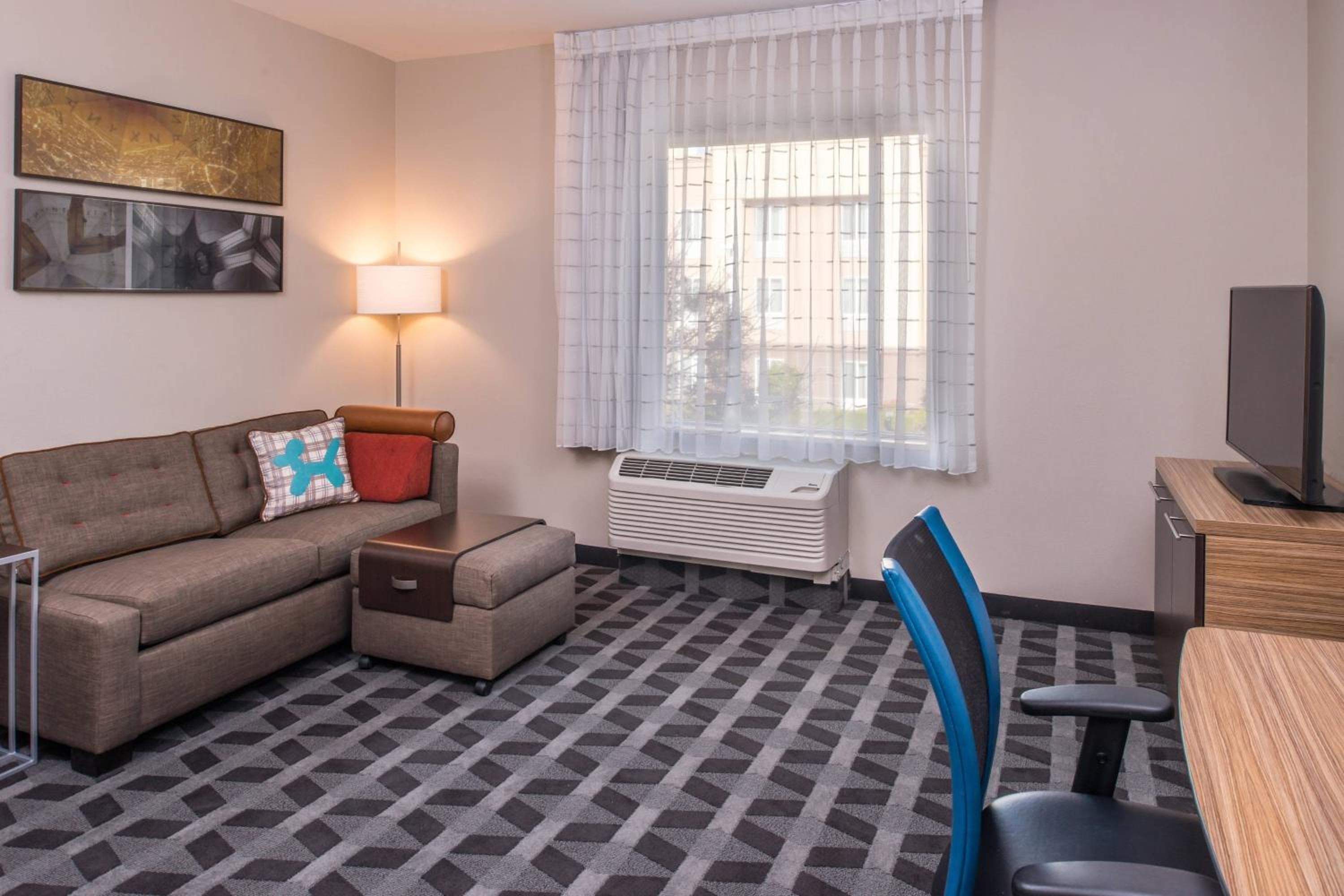 TownePlace Suites by Marriott Merced, Merced, photo 4