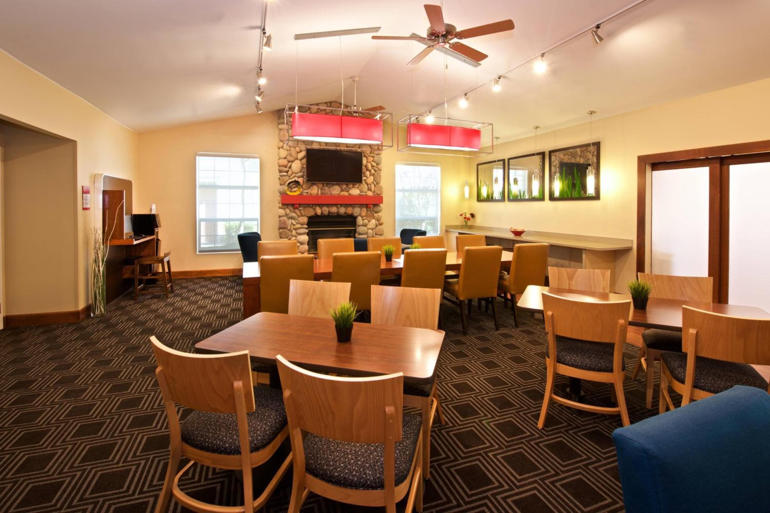 TownePlace Suites by Marriott Seattle Southcenter, Kent, photo 3