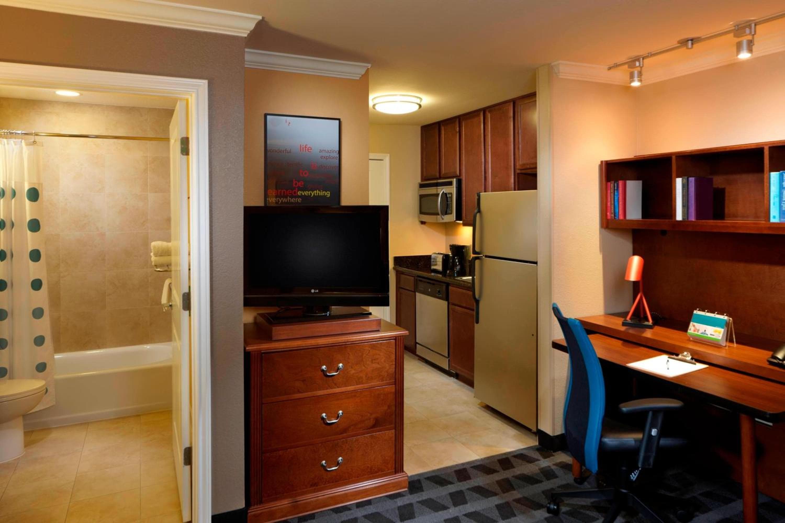 TownePlace Suites Houston North/Shenandoah, Conroe, photo 6