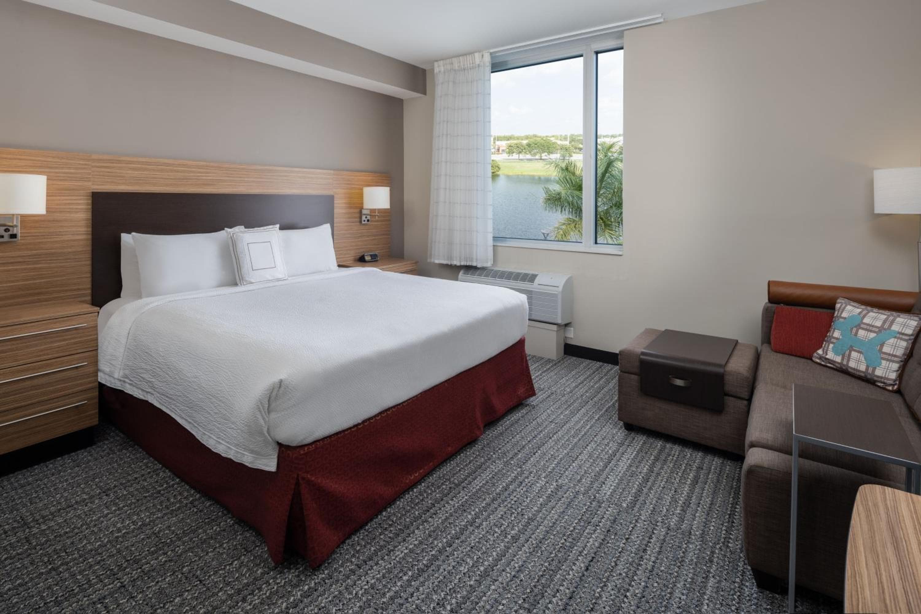 TownePlace Suites Miami Kendall West, photo 4