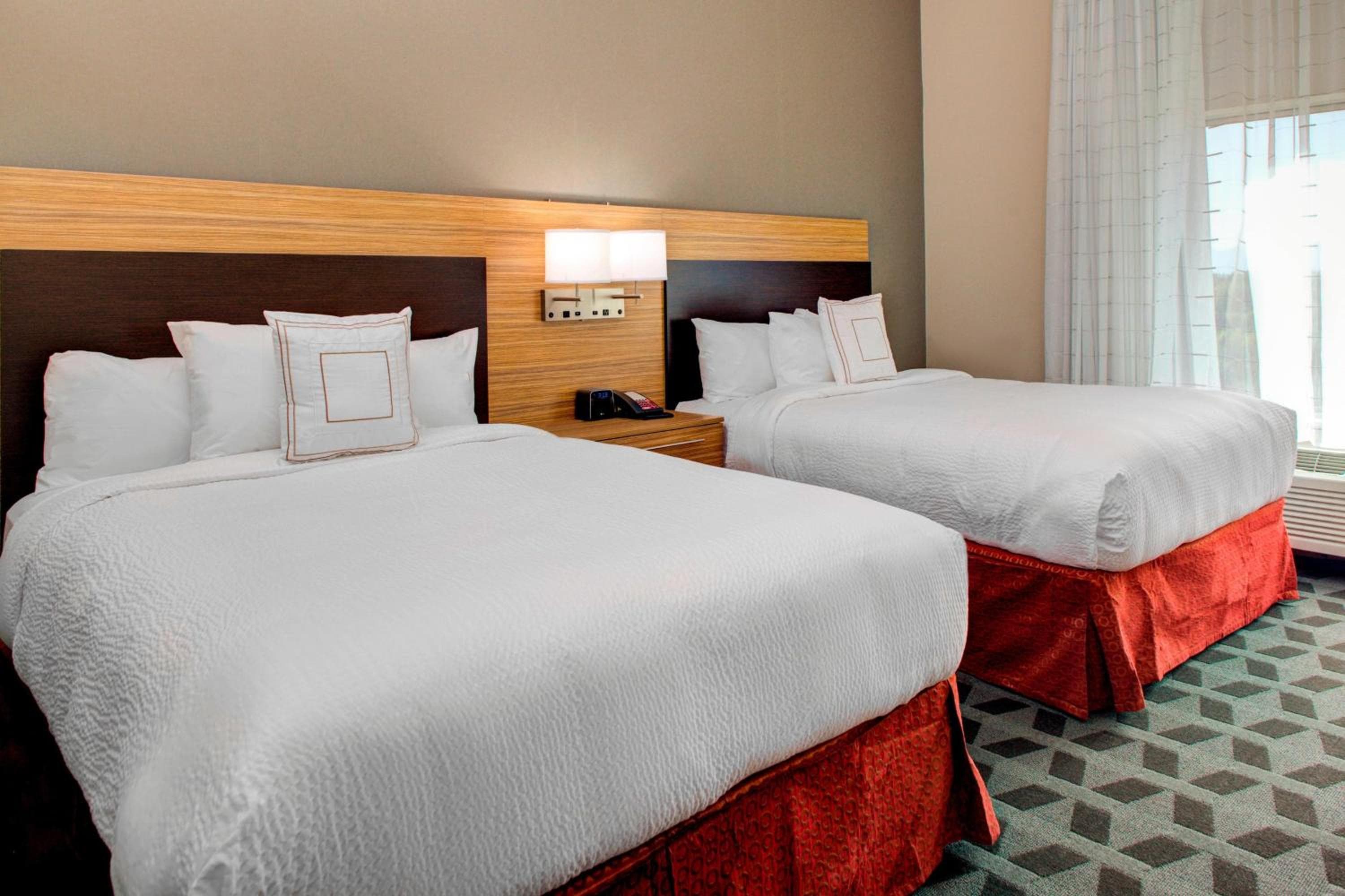 TownePlace Suites by Marriott Phoenix Chandler/Fashion Center, Chandler, photo 2