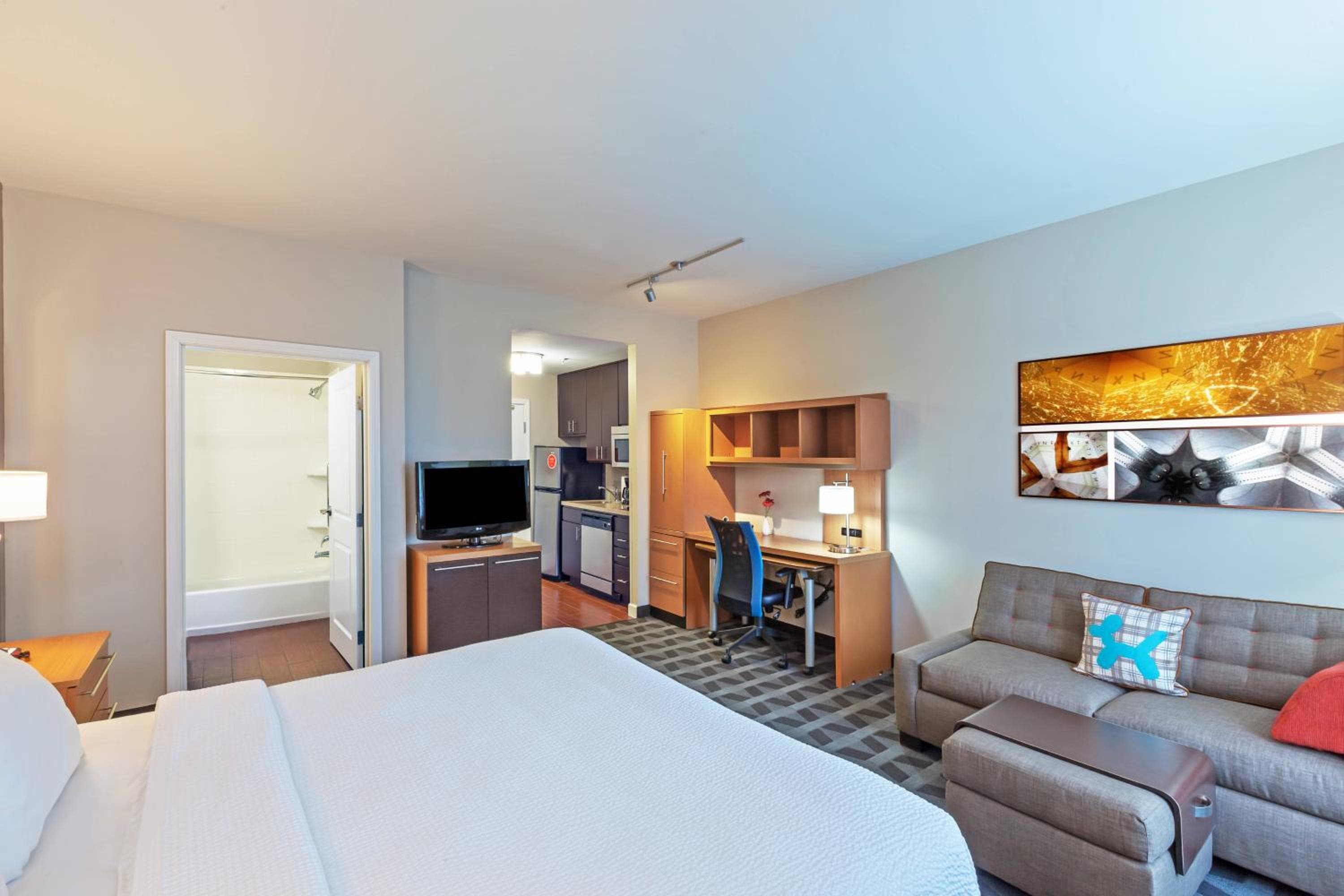 TownePlace Suites by Marriott Tulsa North/Owasso, Owasso, photo 4