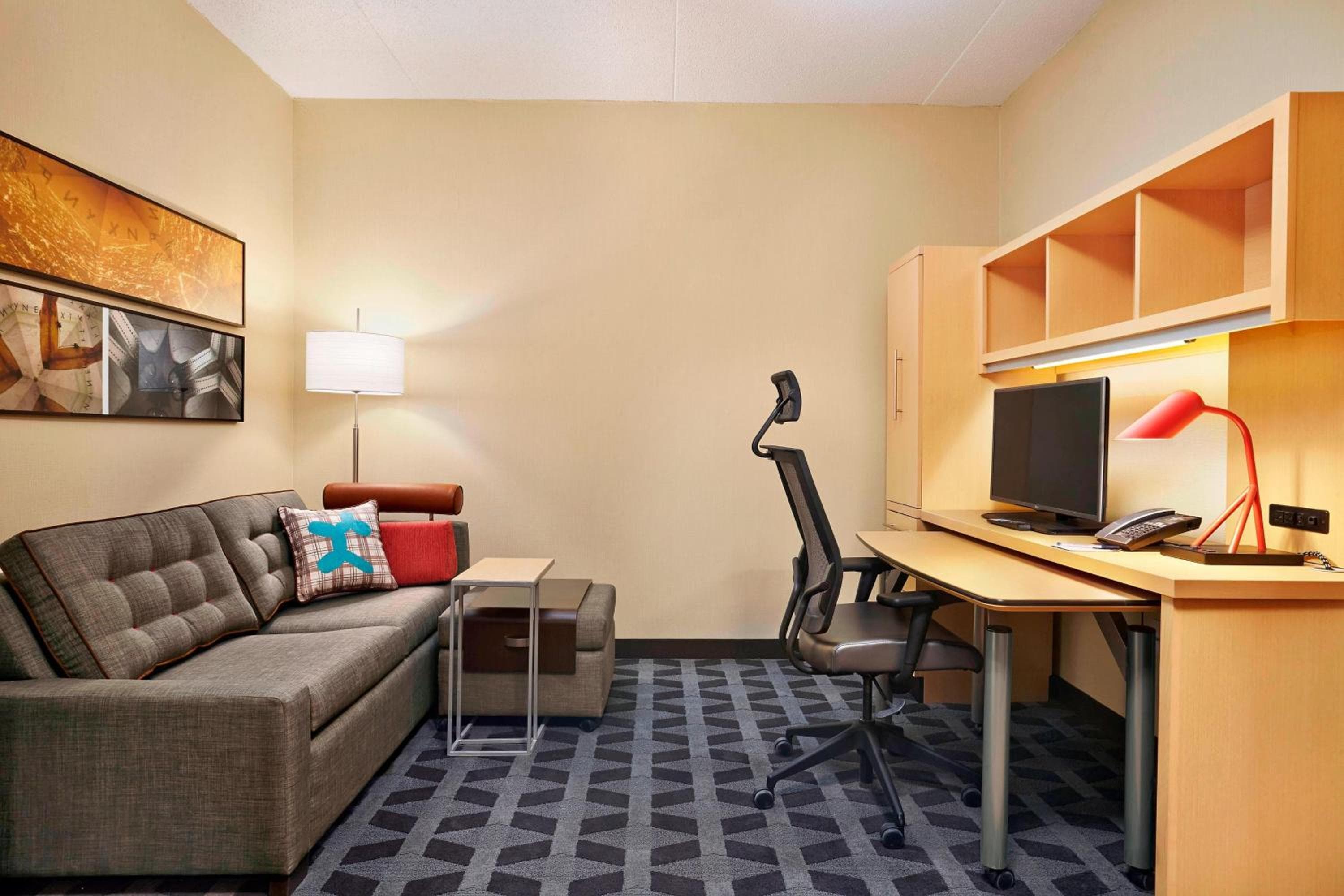 TownePlace Suites by Marriott London, London, photo 5