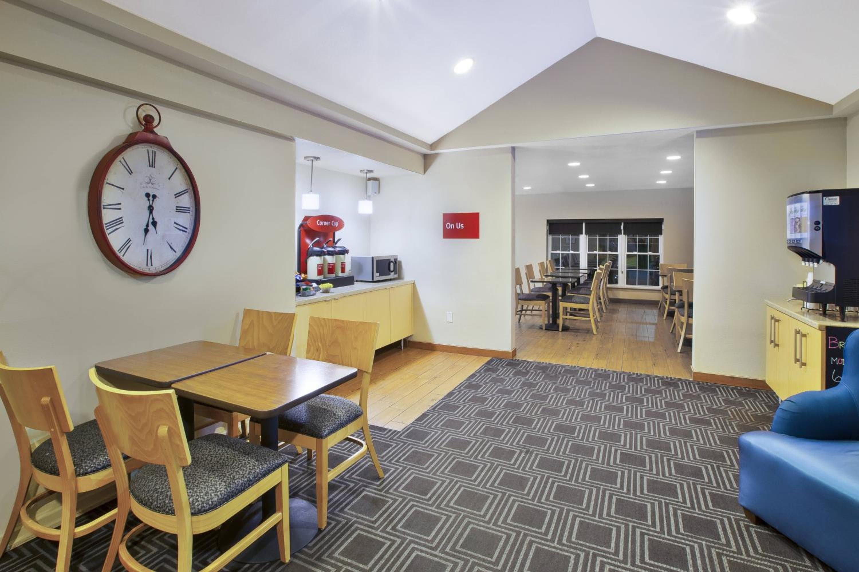 TownePlace Suites Minneapolis-St. Paul Airport/Eagan, Saint Paul, photo 2