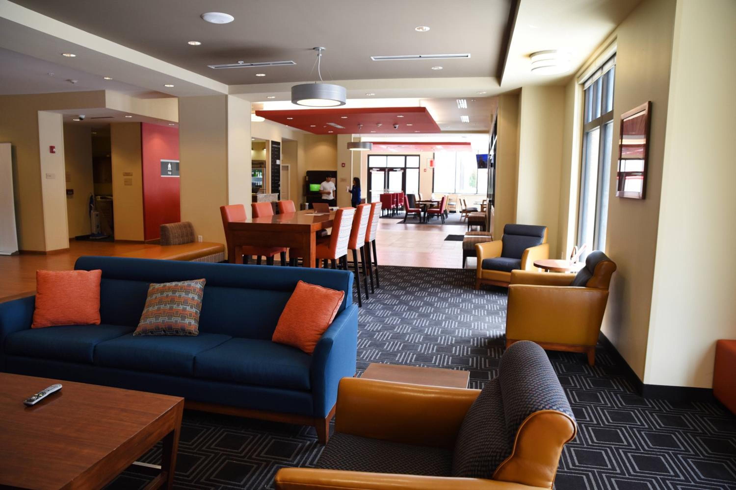 TownePlace Suites by Marriott Lawrence Downtown, Lawrence, photo 2