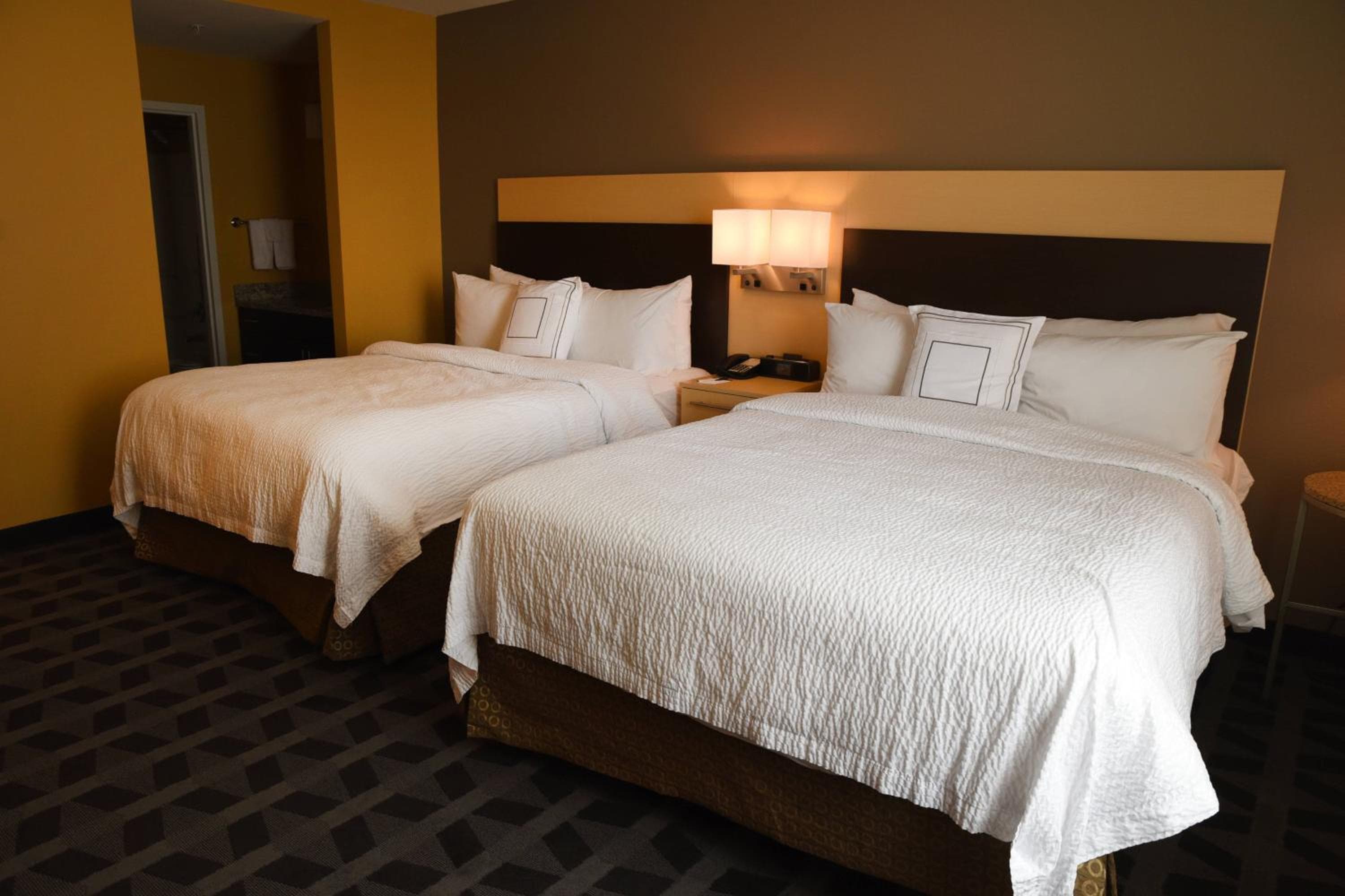 TownePlace Suites by Marriott Lawrence Downtown, Lawrence, photo 5