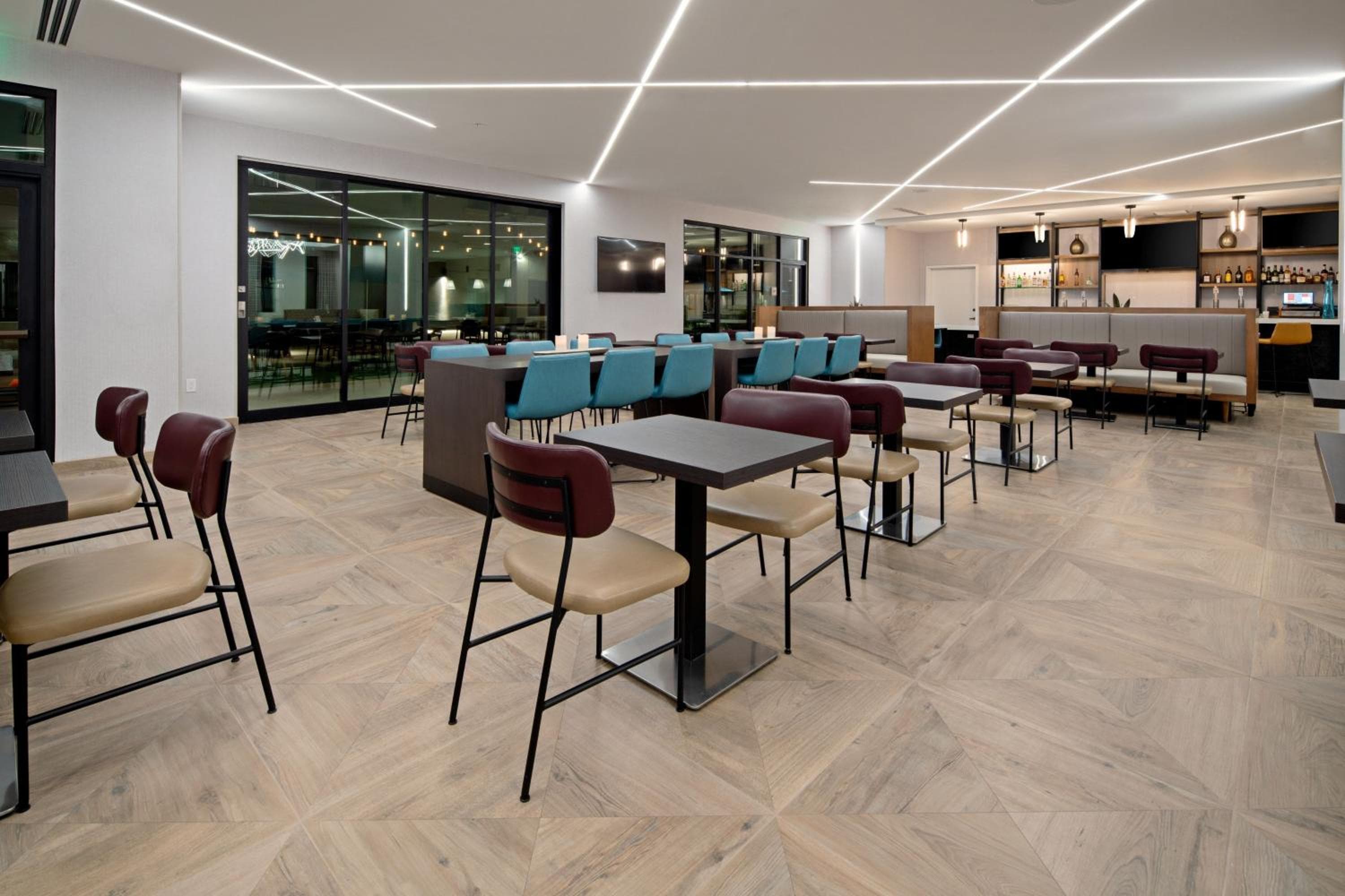 Residence Inn by Marriott Valencia, Valencia, photo 3