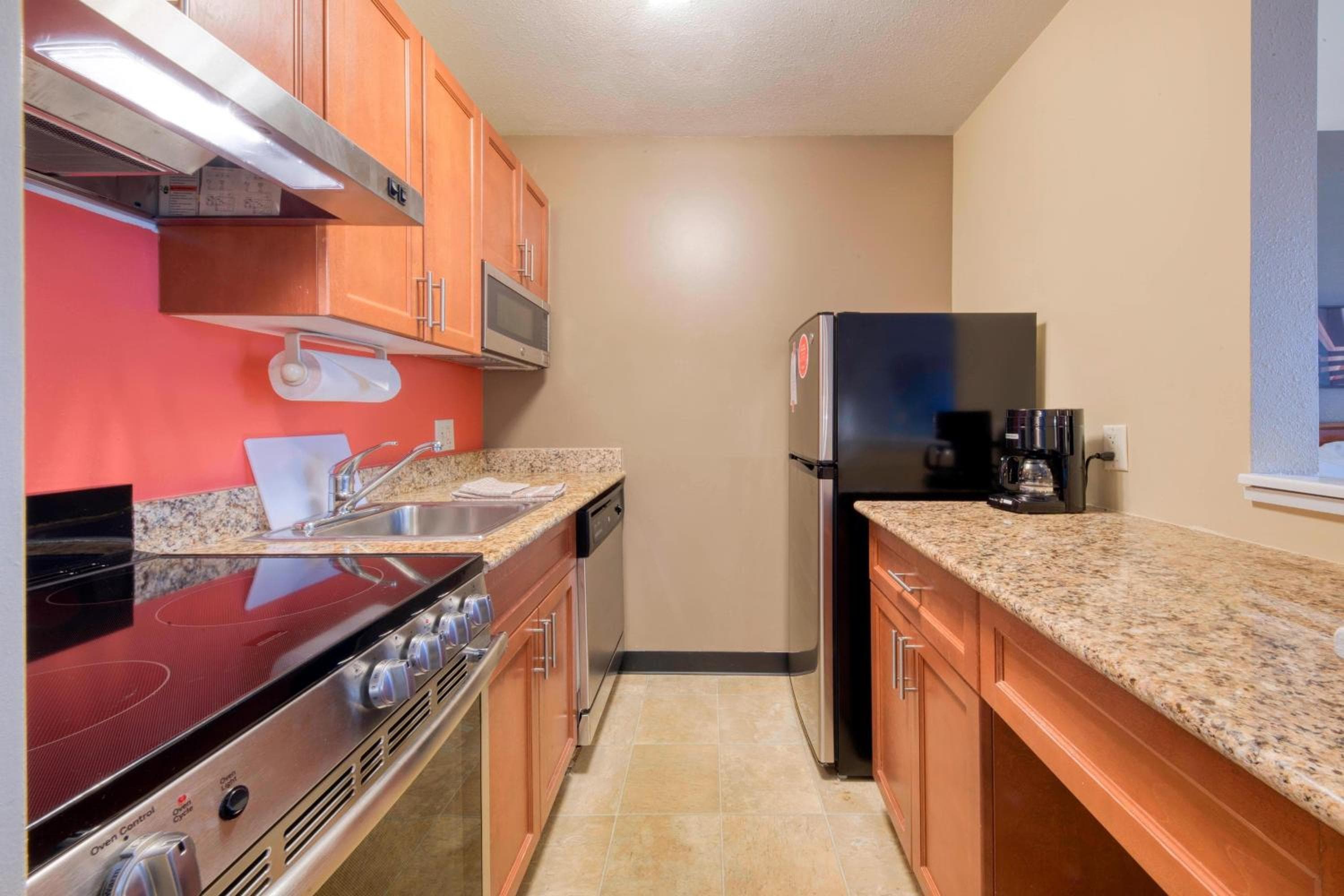 TownePlace Suites Raleigh Cary/Weston Parkway, Cary, photo 5