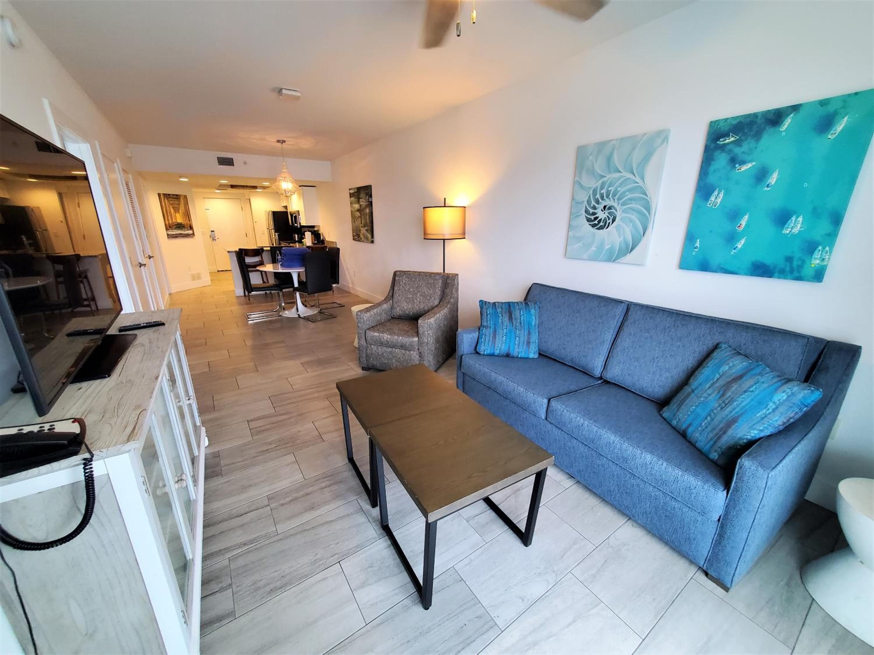 Provident Oceana Beachfront Suites, St Pete Beach, photo 2