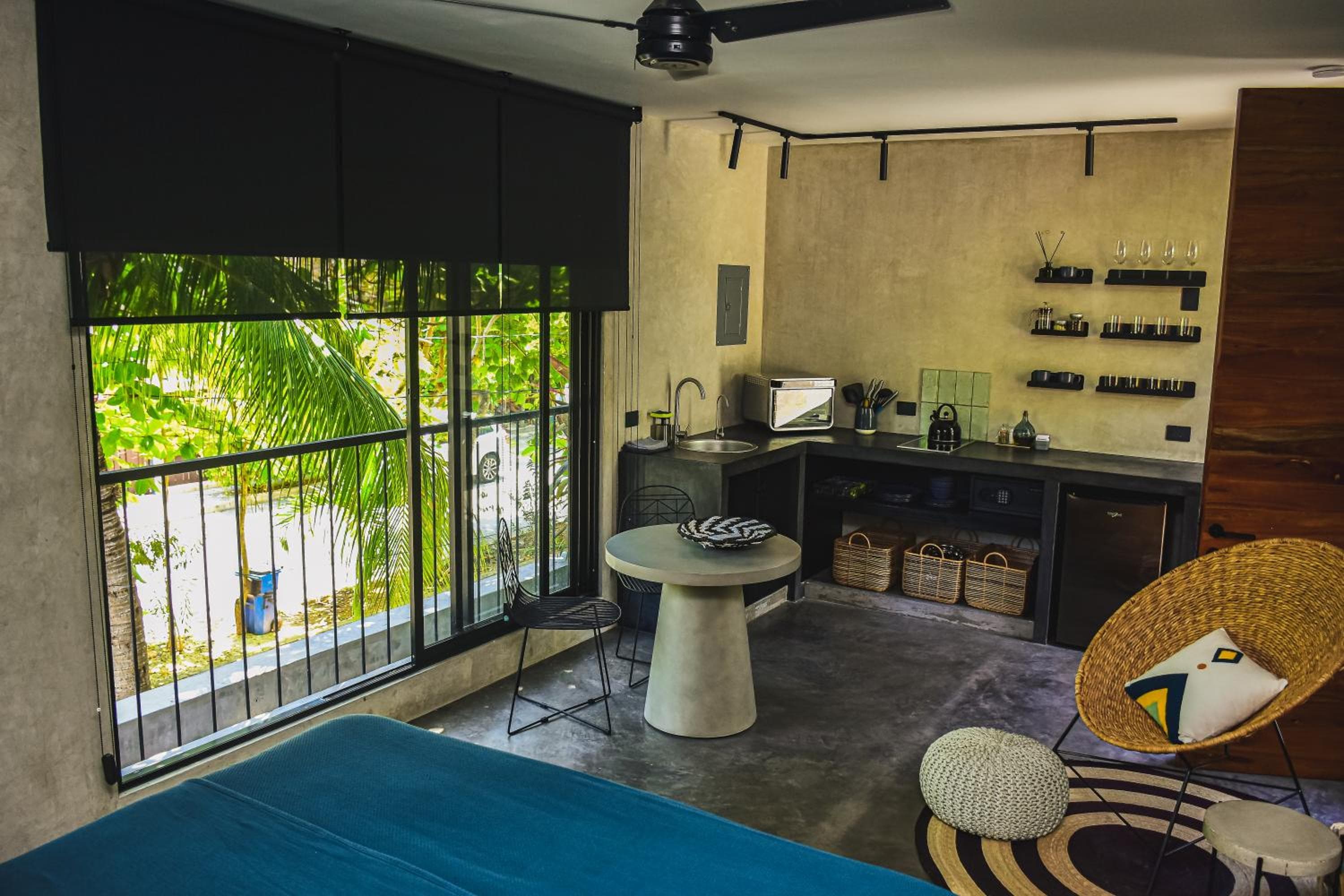 LOTE4 - LGBTQ Studios, Playa del Carmen, photo 2