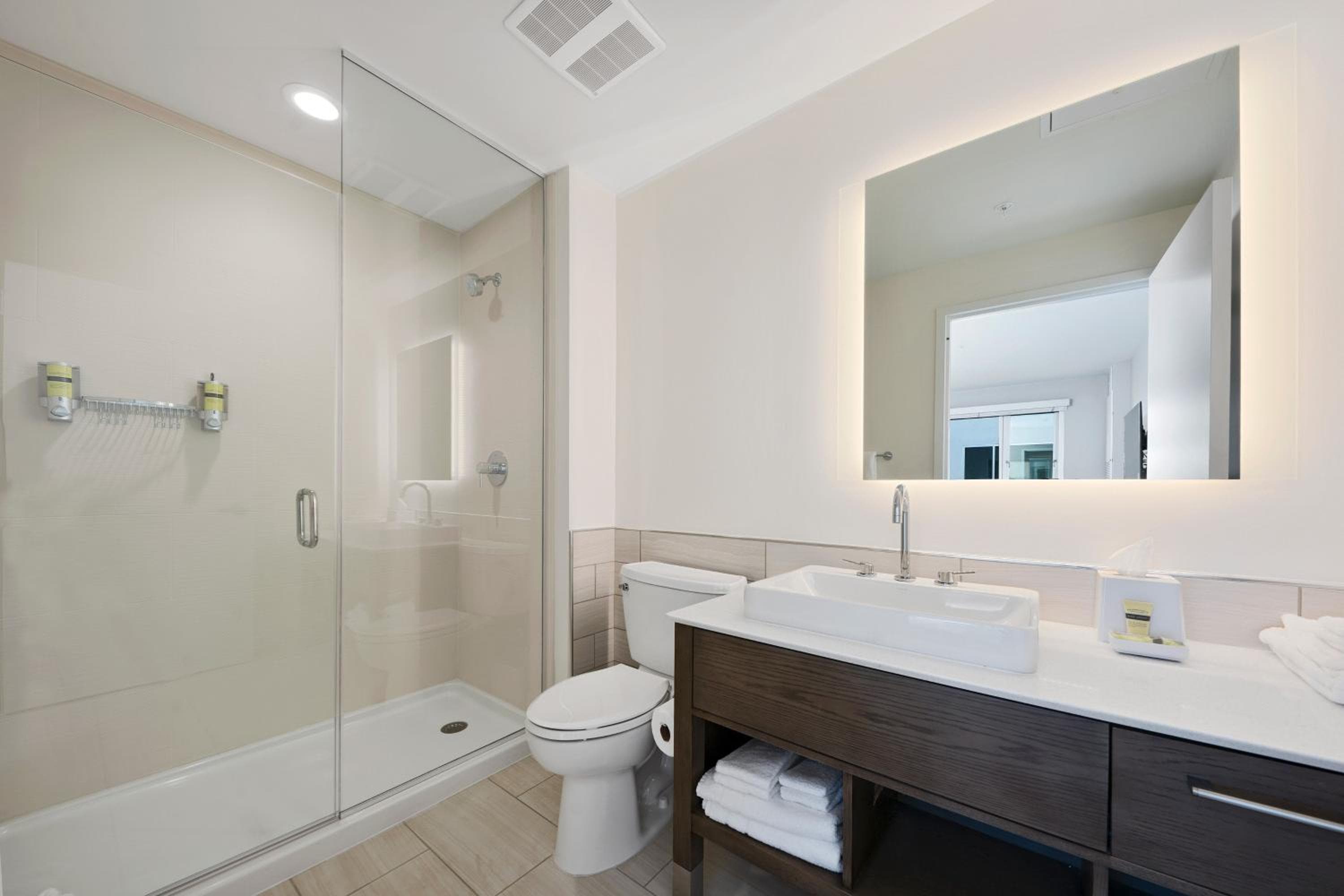Element by Marriott Hampton Peninsula Town Center, Hampton, photo 2