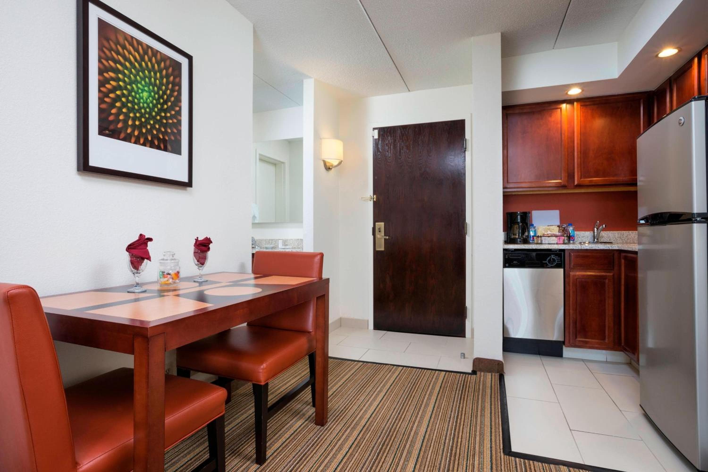 Residence Inn by Marriott Minneapolis Edina, Minneapolis, photo 3