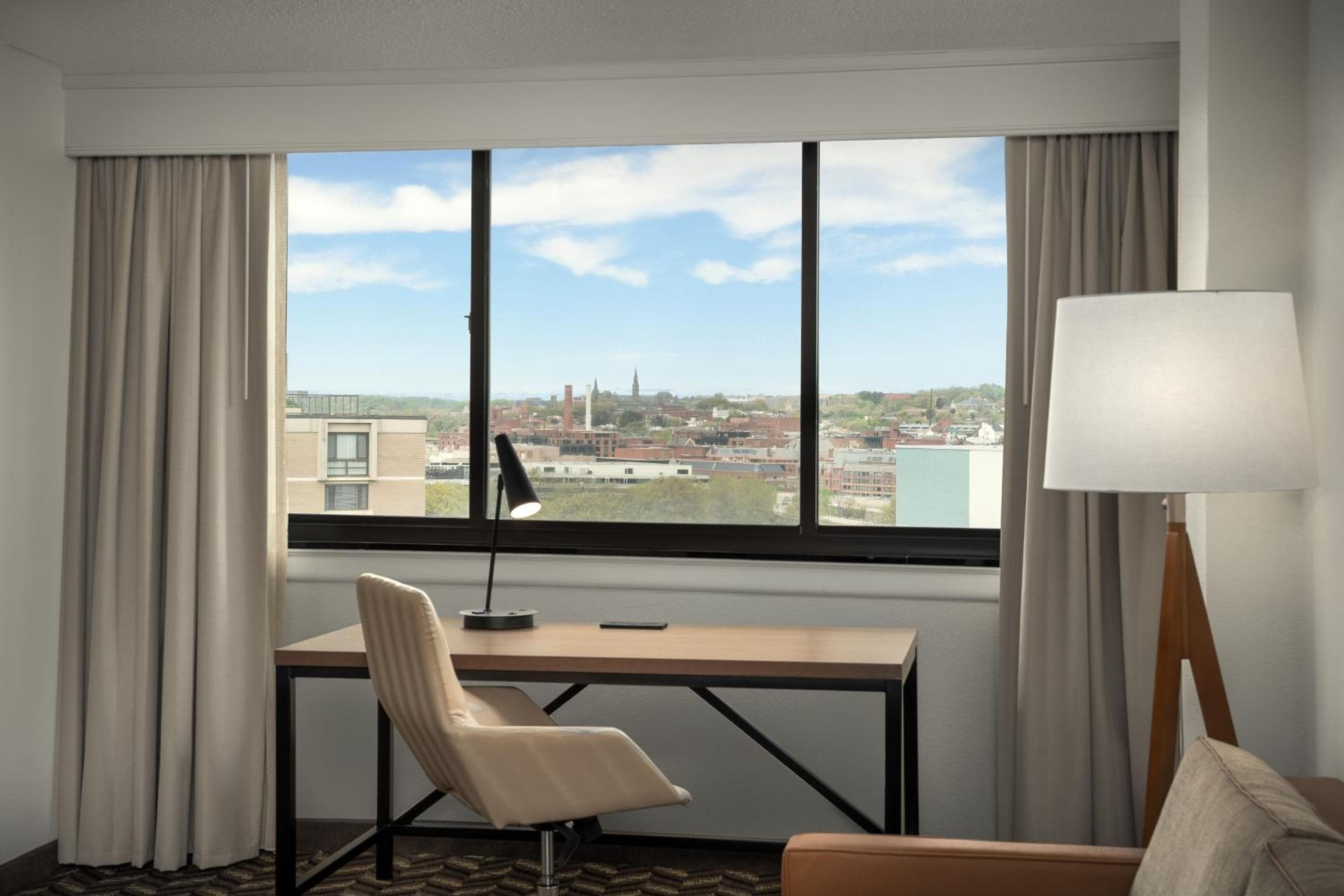 Residence Inn Washington, DC Foggy Bottom, Washington, photo 5