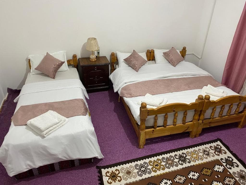 taila hostel, Wadi Musa