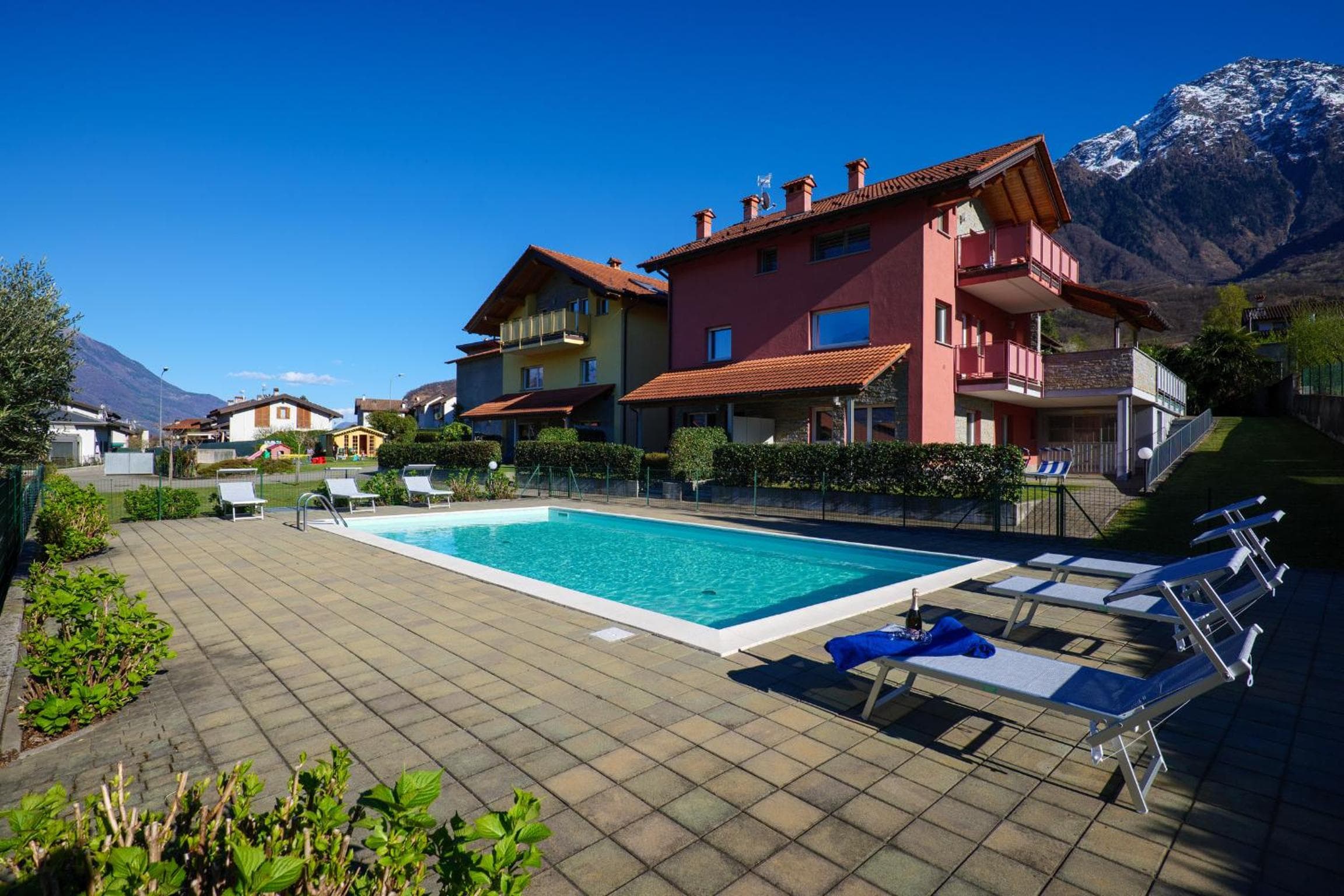Residence Girasole Casa Rossa B, Colico, photo 6