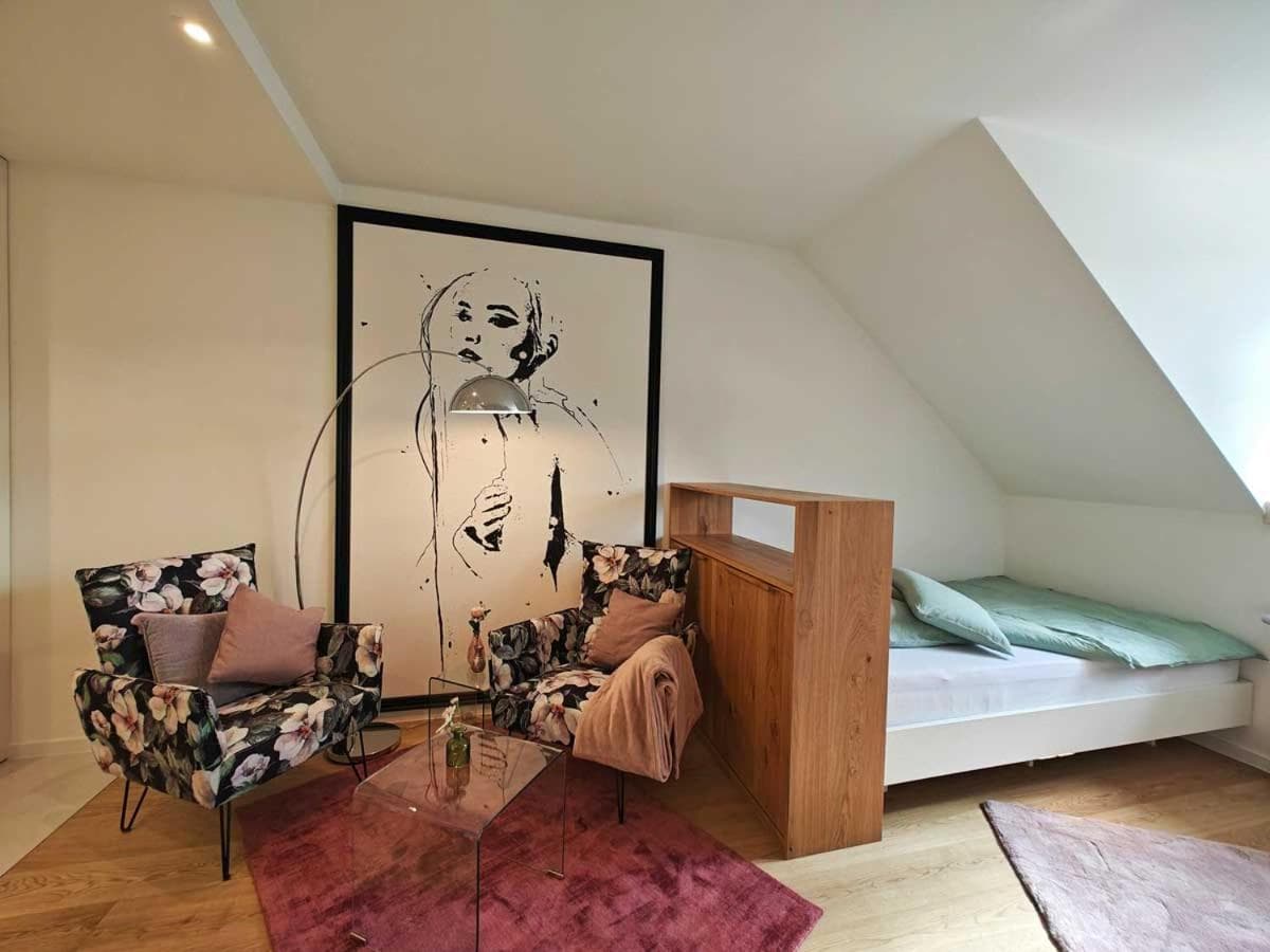 ArtRoom Boarding Apartment, Bissendorf