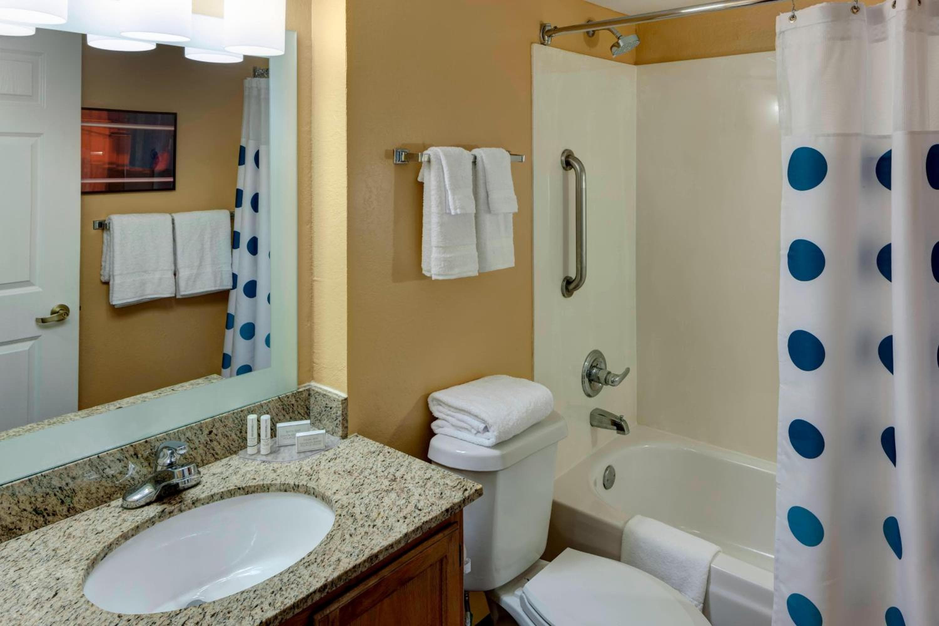 TownePlace Suites Dallas Arlington North, Arlington, photo 2