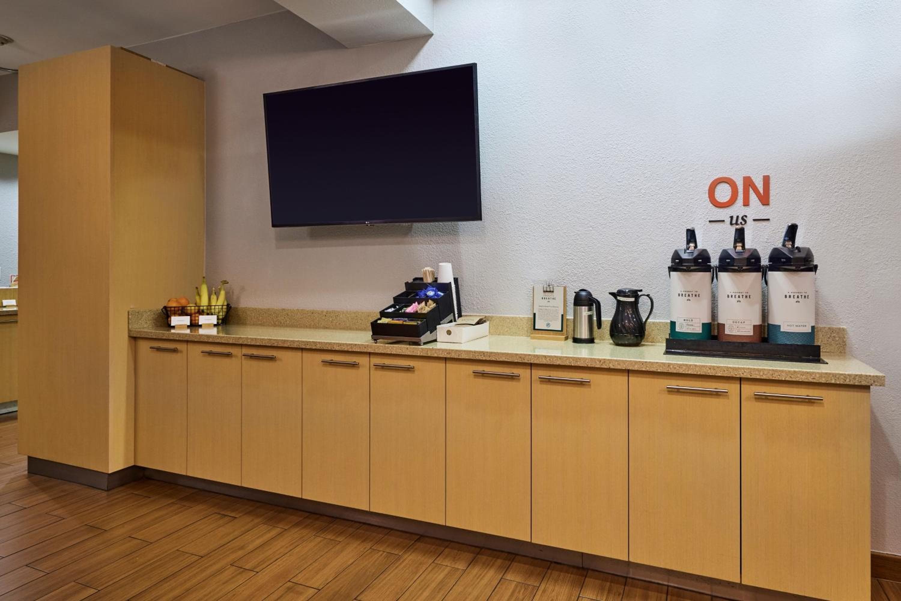 TownePlace Suites Medford, Medford, photo 4