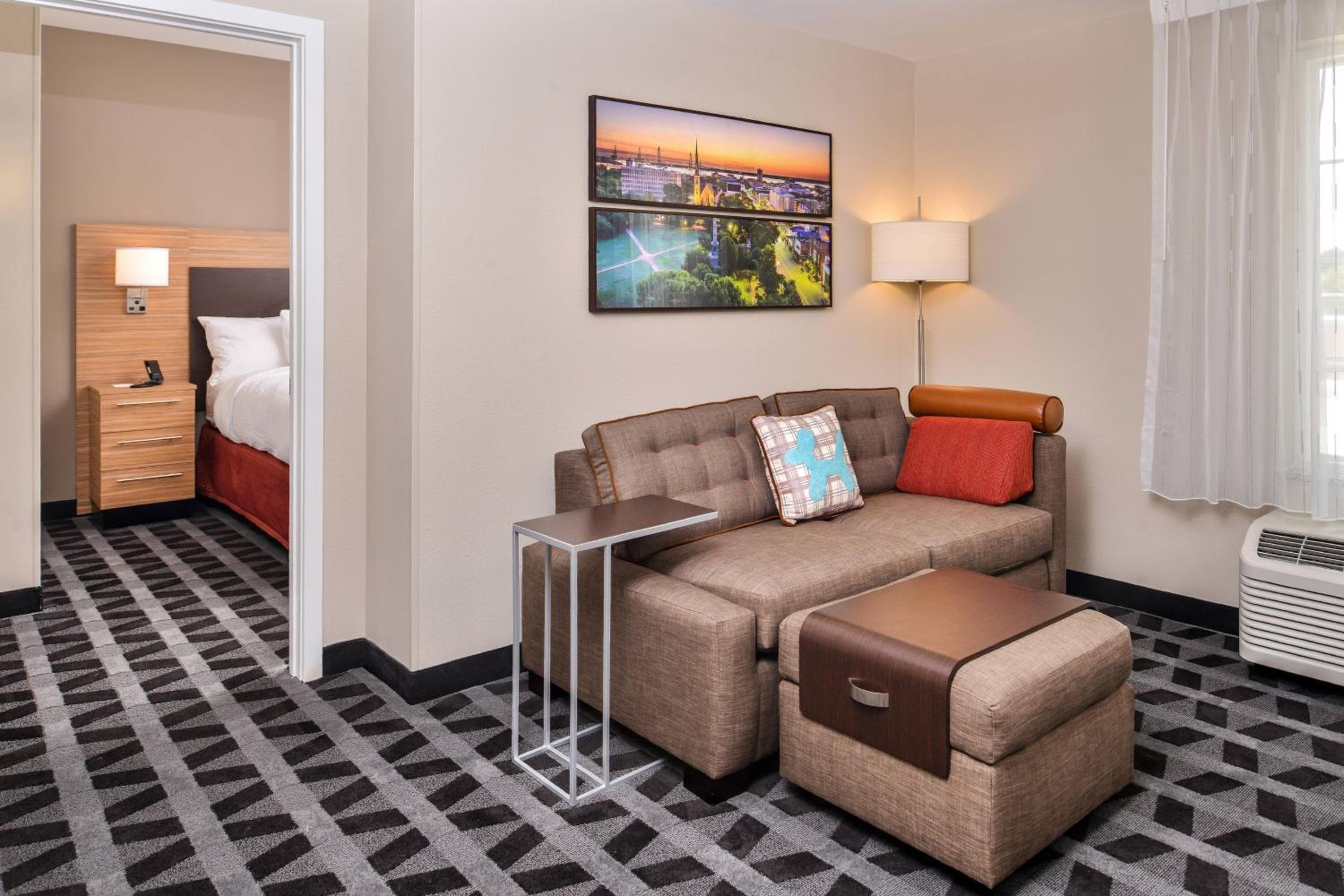 TownePlace Suites by Marriott Charleston-West Ashley, Charleston, photo 2