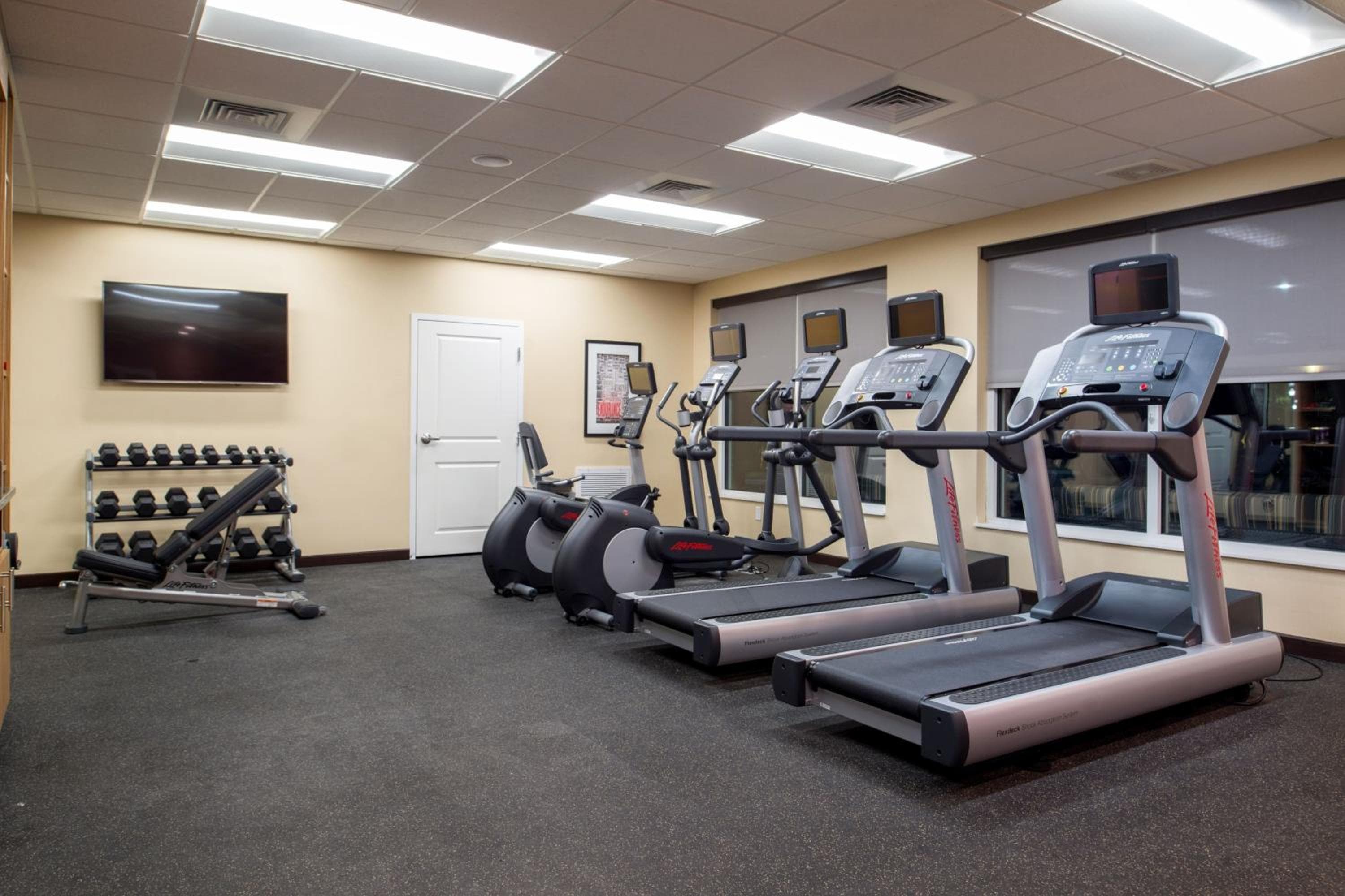 TownePlace Suites by Marriott Charleston-West Ashley, Charleston, photo 3