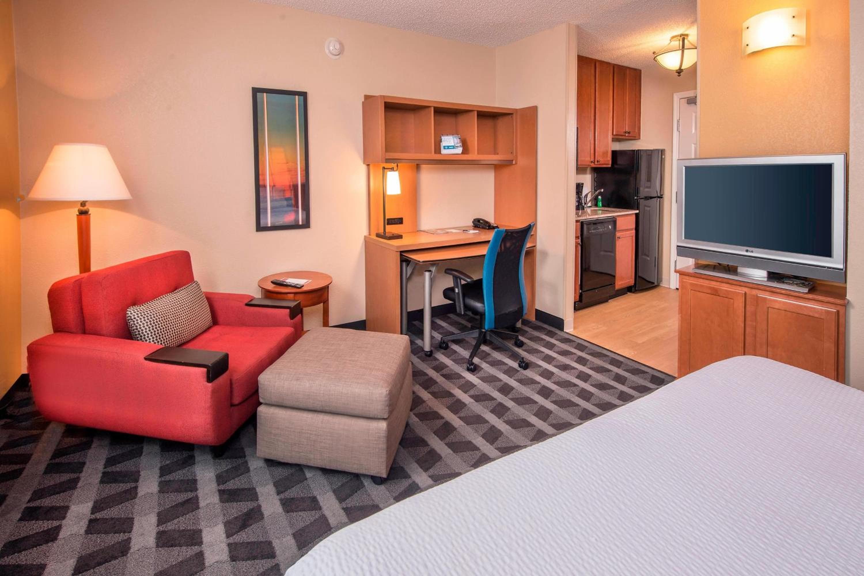 TownePlace Suites by Marriott Clinton at Joint Base Andrews, Clinton, photo 2