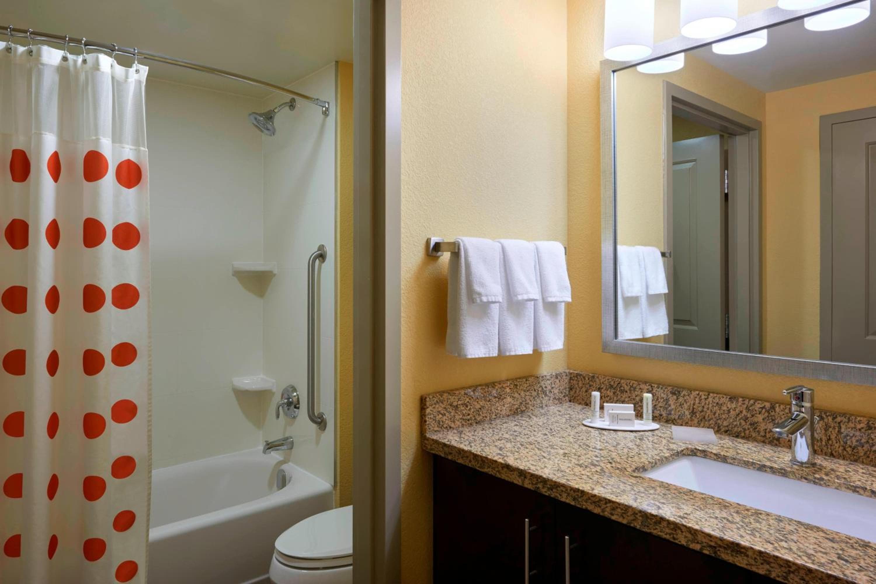 TownePlace Suites by Marriott Thunder Bay, Thunder Bay, photo 4
