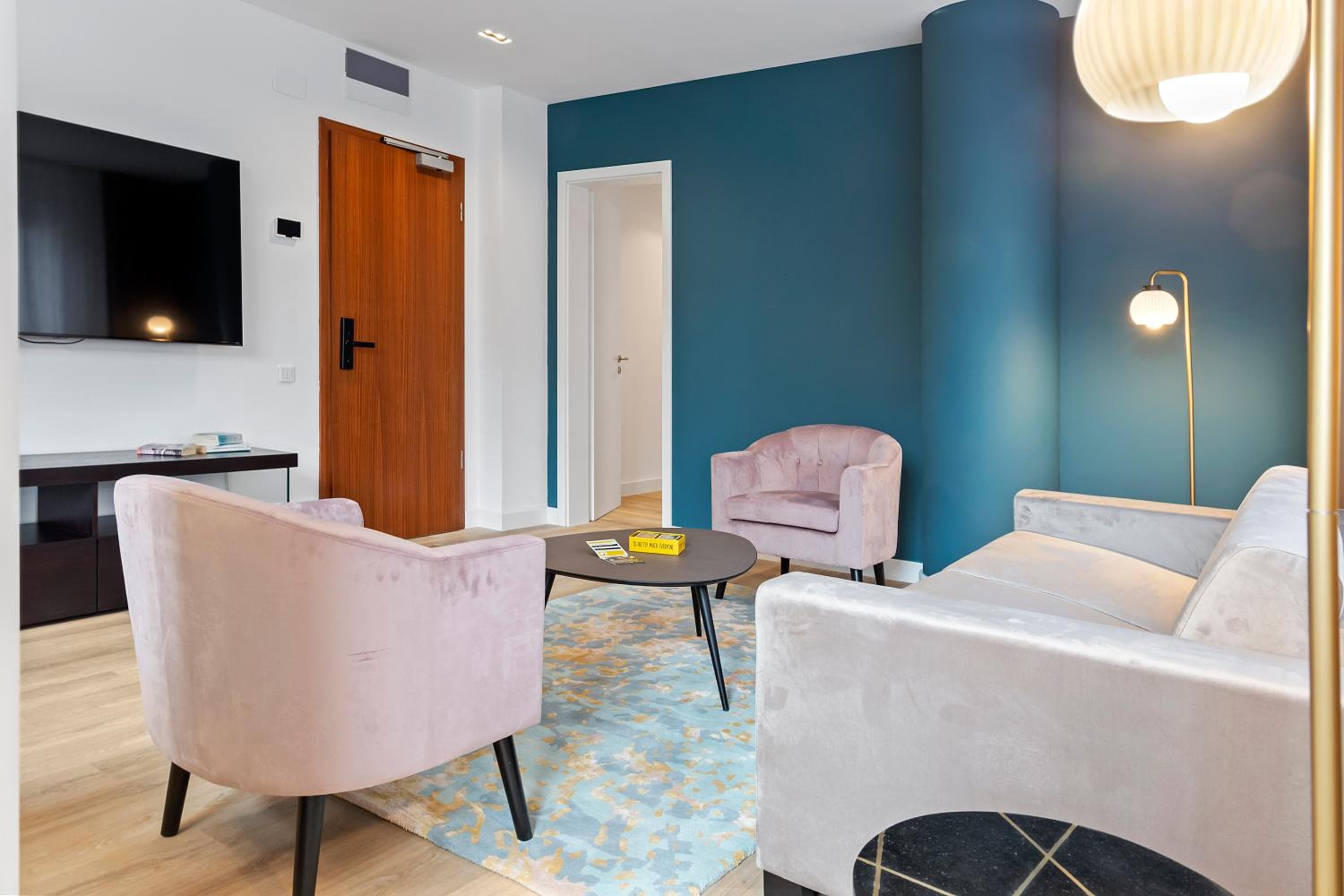 Uni88 ApartHotel, Bucharest, photo 5