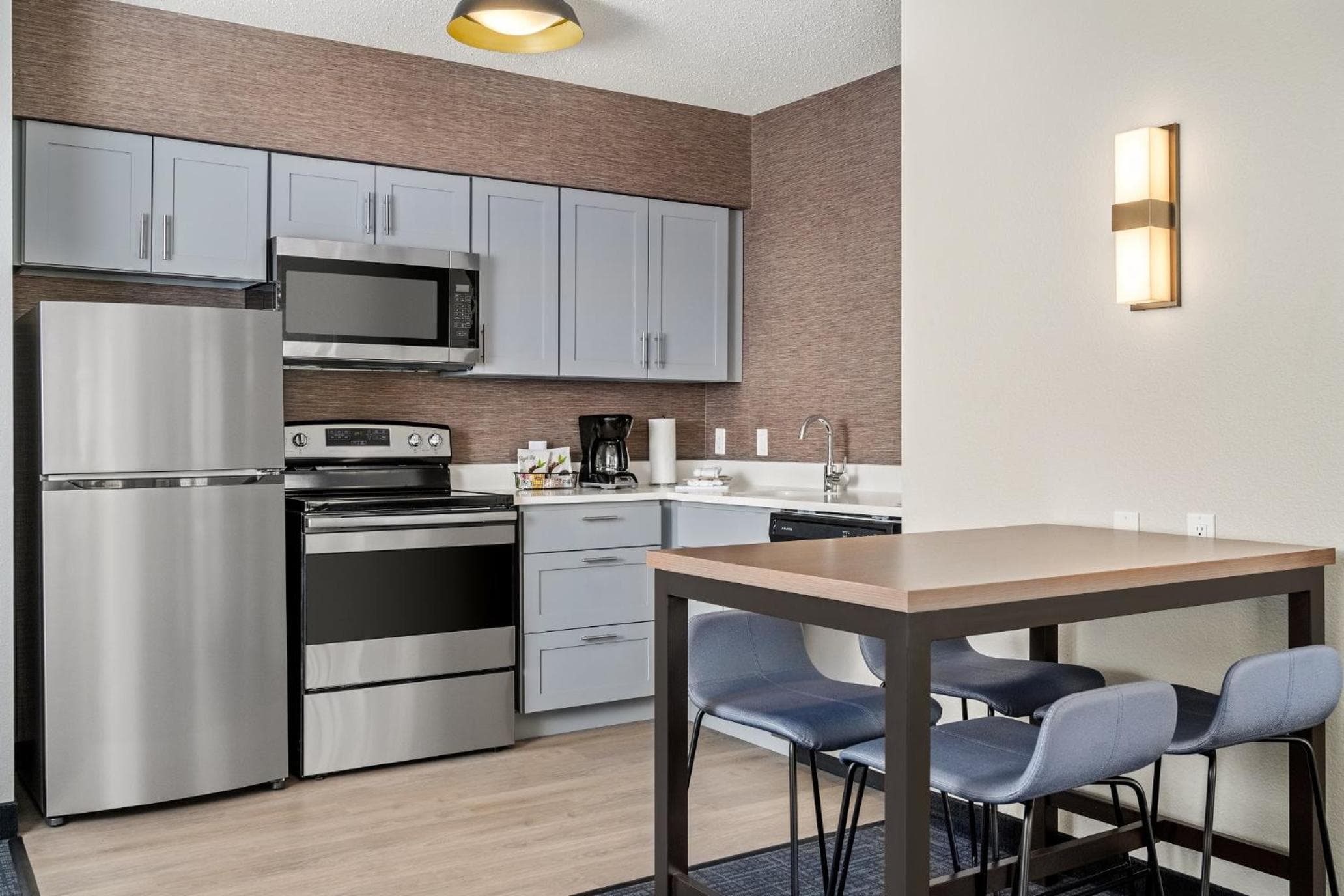 Residence Inn by Marriott Chicago Naperville/Warrenville, Warrenville, photo 4
