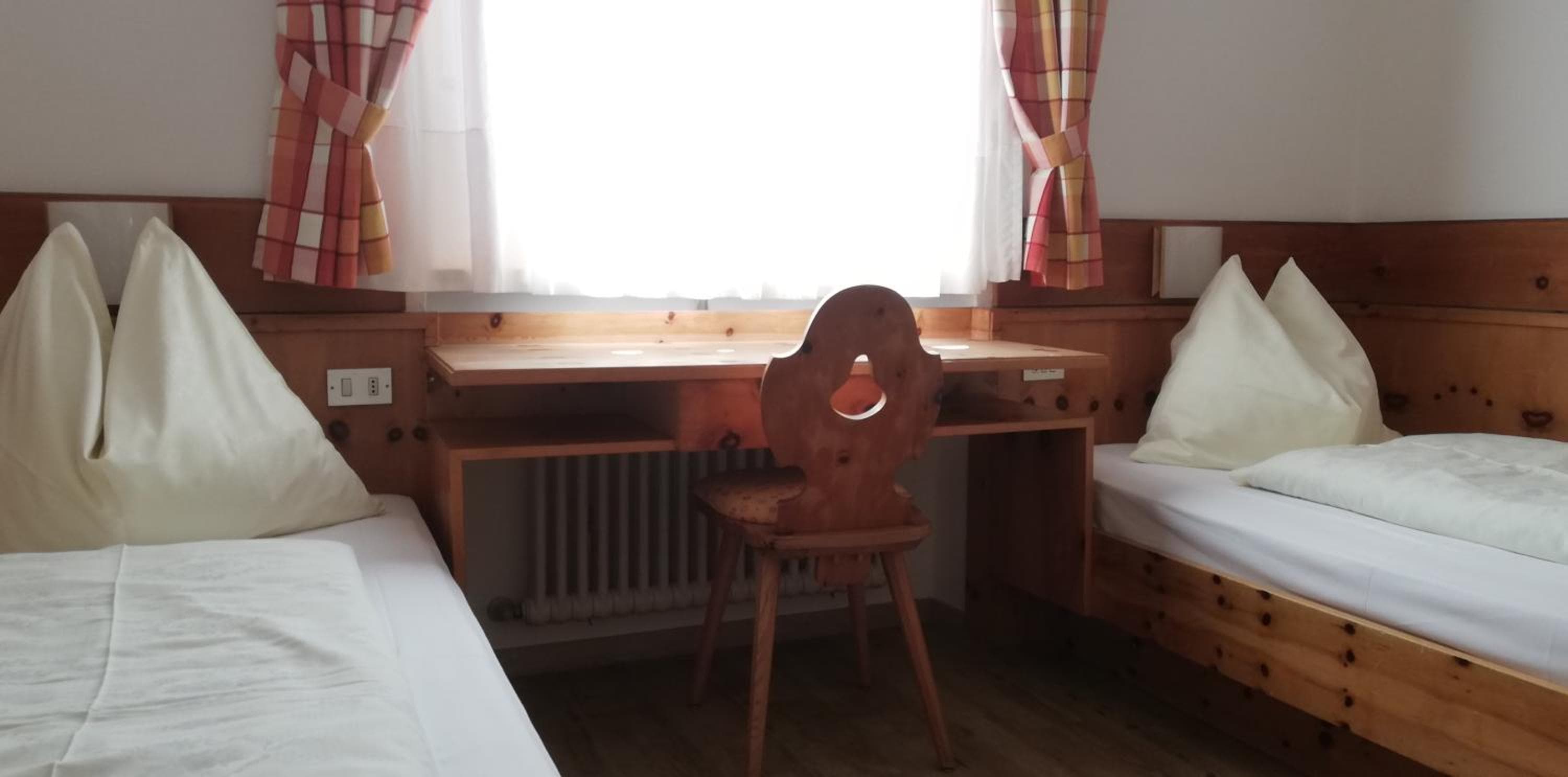 Ferienwohnungen St Hippolyt mit Hallenbad, Lagundo, photo 2