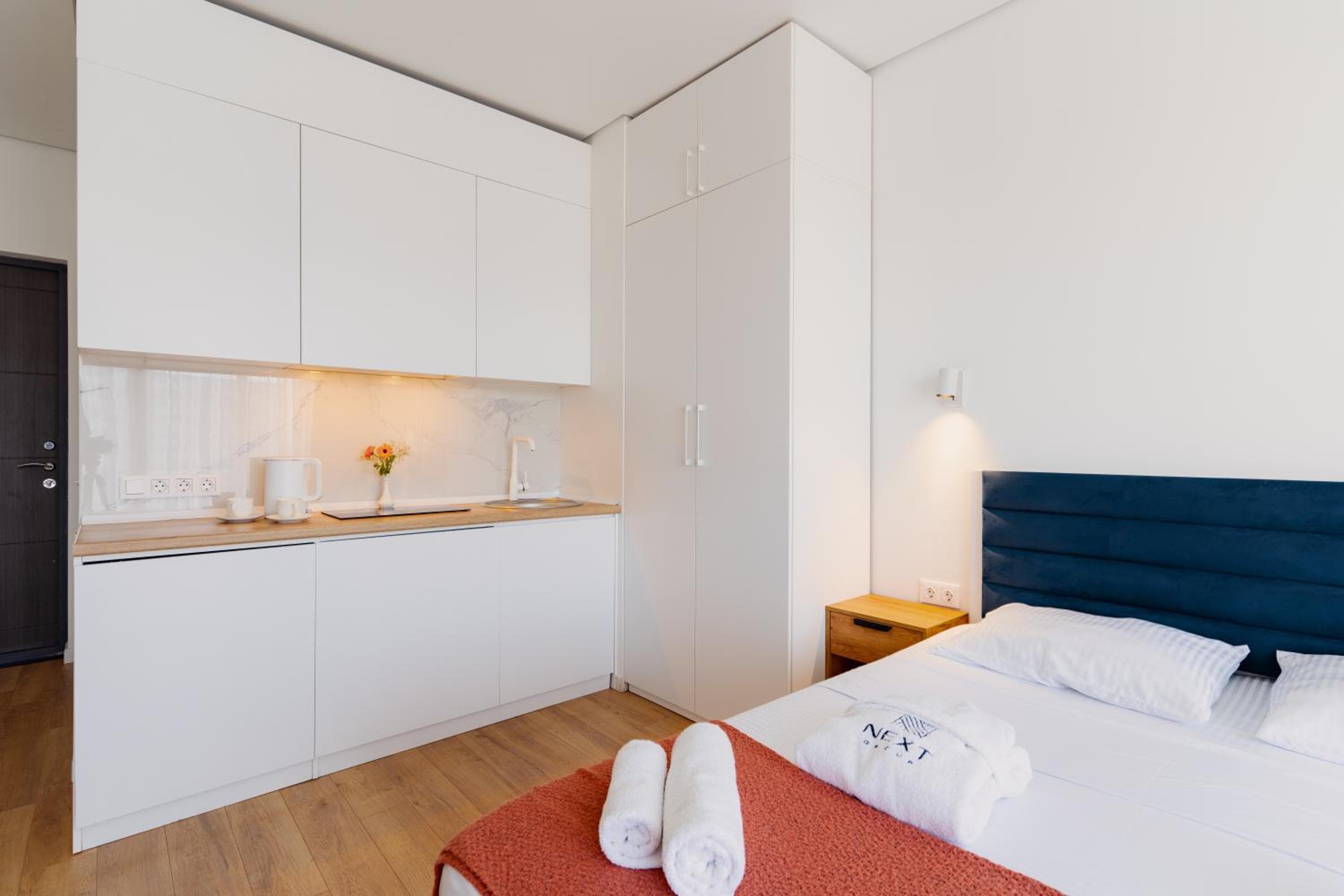 Next Orange Aparthotel OFFICIAL, Batumi, photo 5